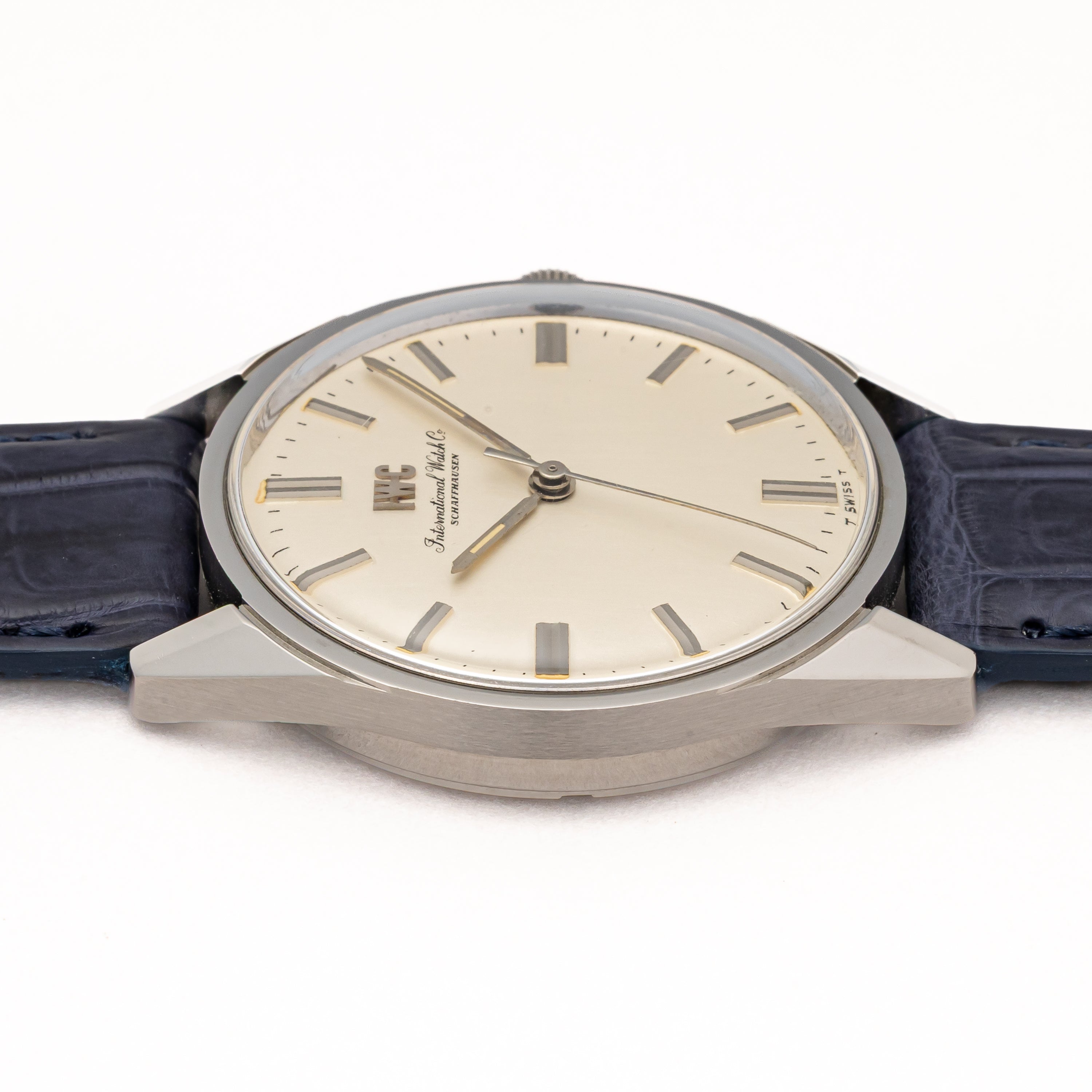 IWC ラウンドケース 手巻き 1969年製 Ref.810A Cal.89 純正尾錠付