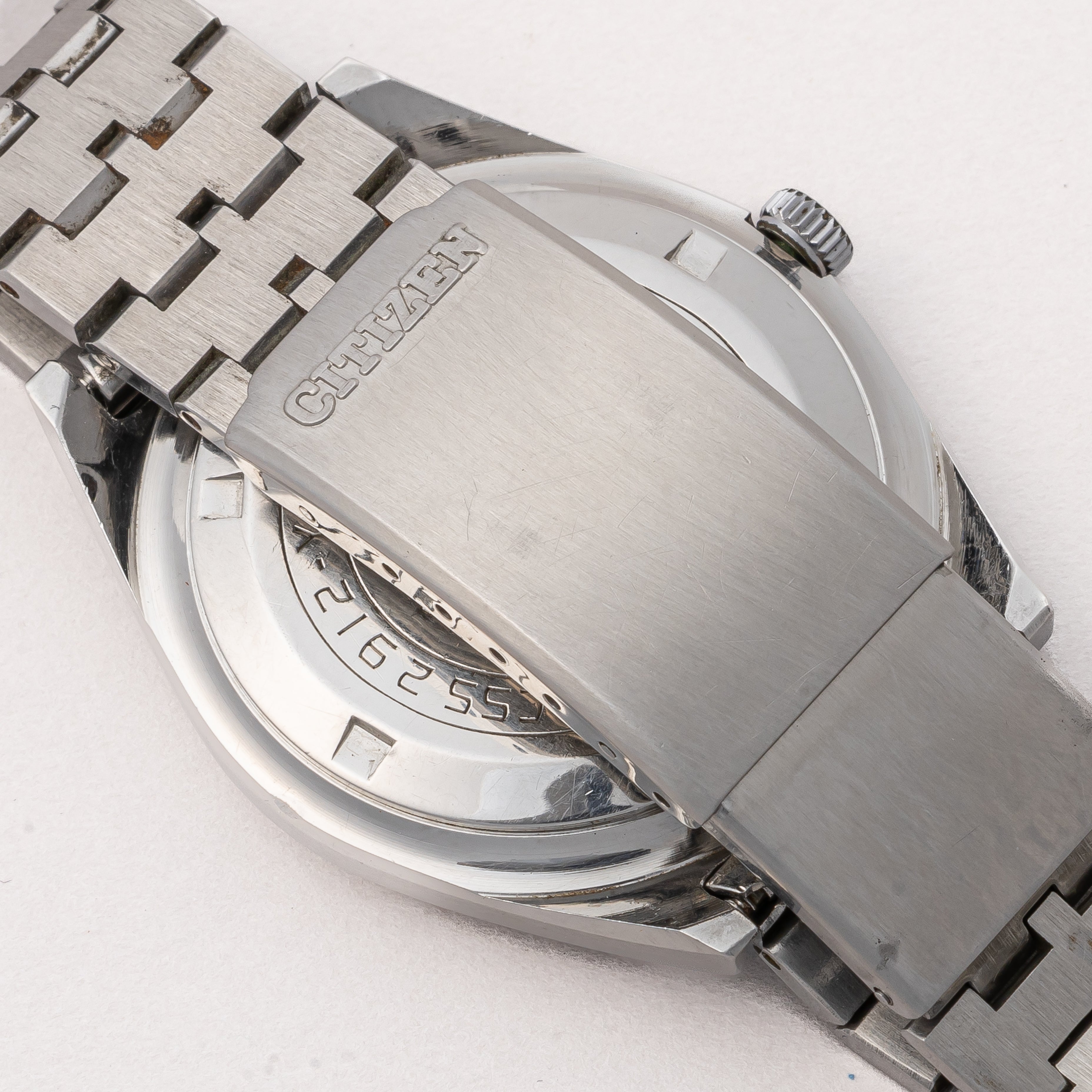 シチズン クリスタルセブン 1968年製 全数字ブラックダイヤル 箱、タグ付き