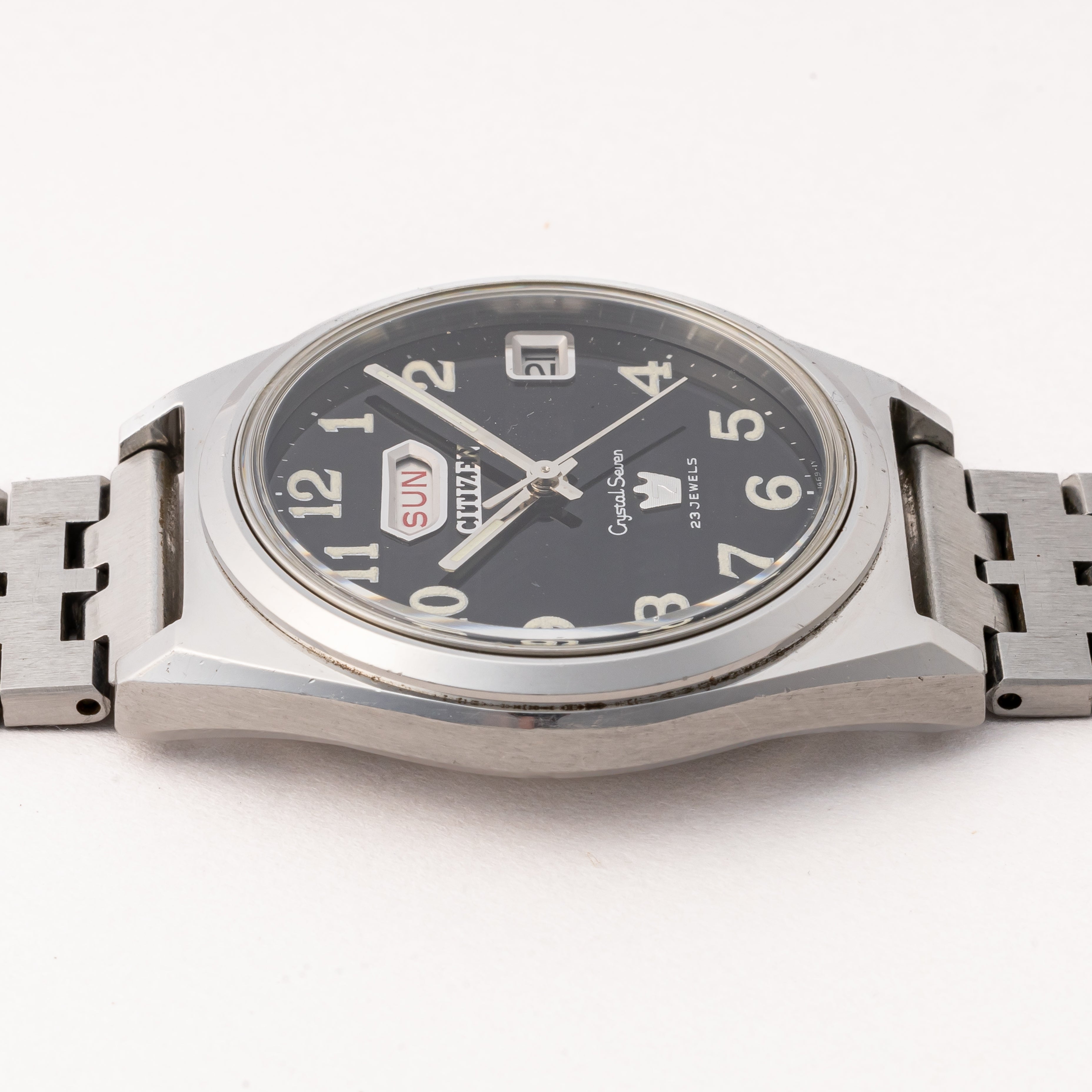 シチズン クリスタルセブン 1968年製 全数字ブラックダイヤル 箱、タグ付き