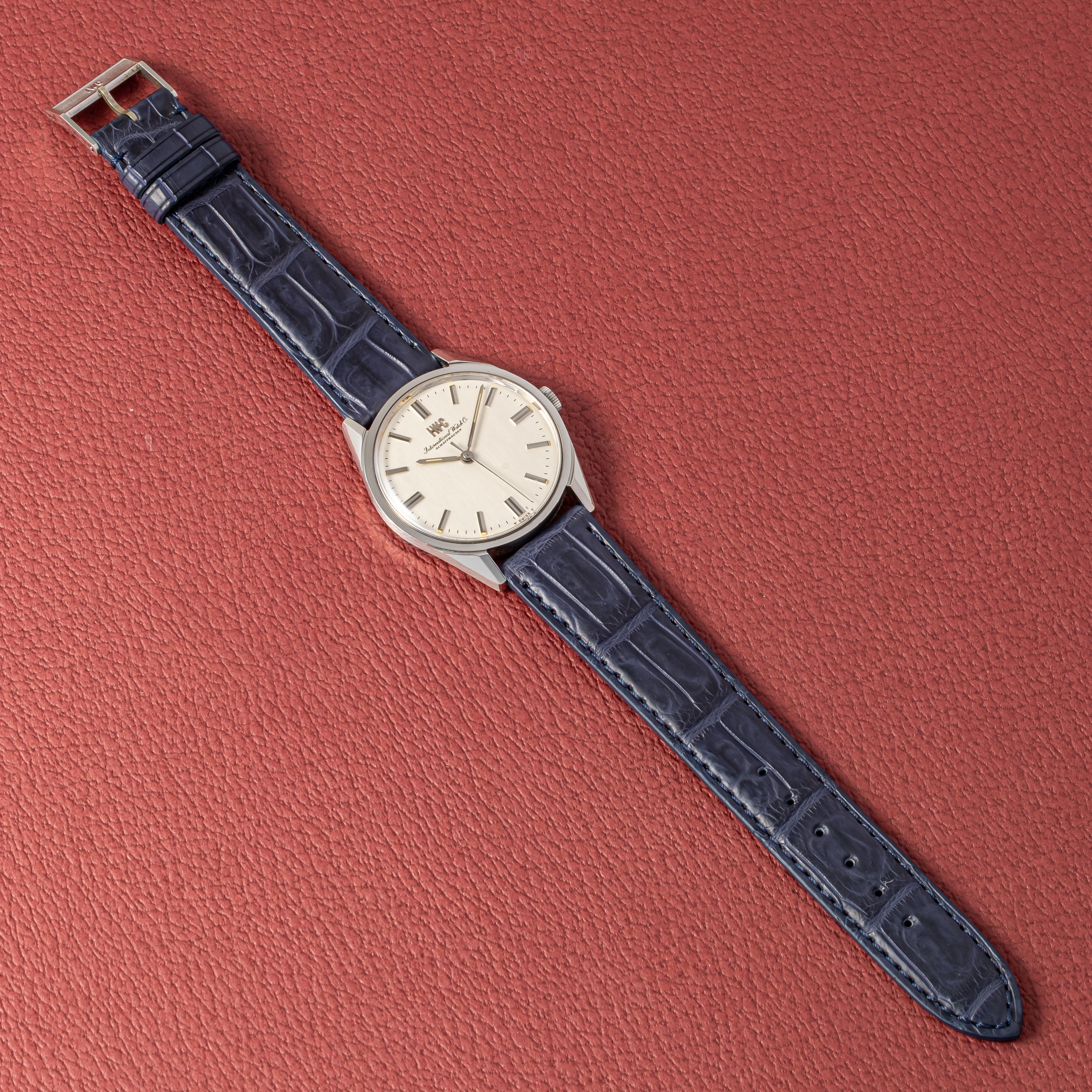 IWC ラウンドケース 手巻き 1969年製 Ref.810A Cal.89 純正尾錠付