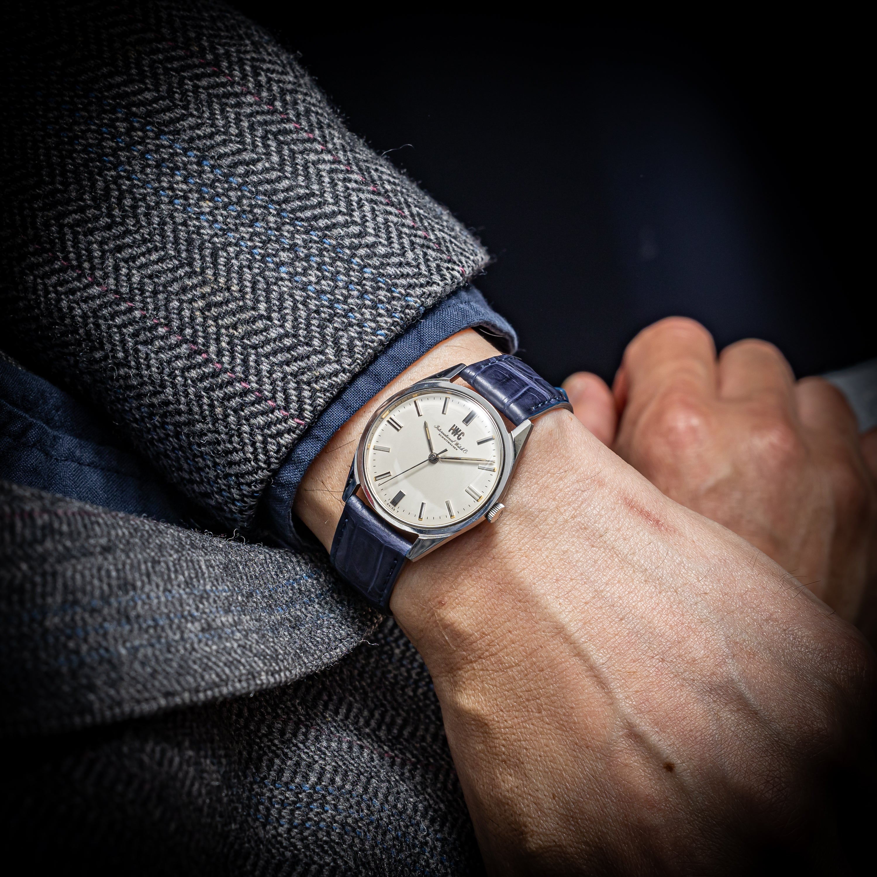 IWC ラウンドケース 手巻き 1969年製 Ref.810A Cal.89 純正尾錠付