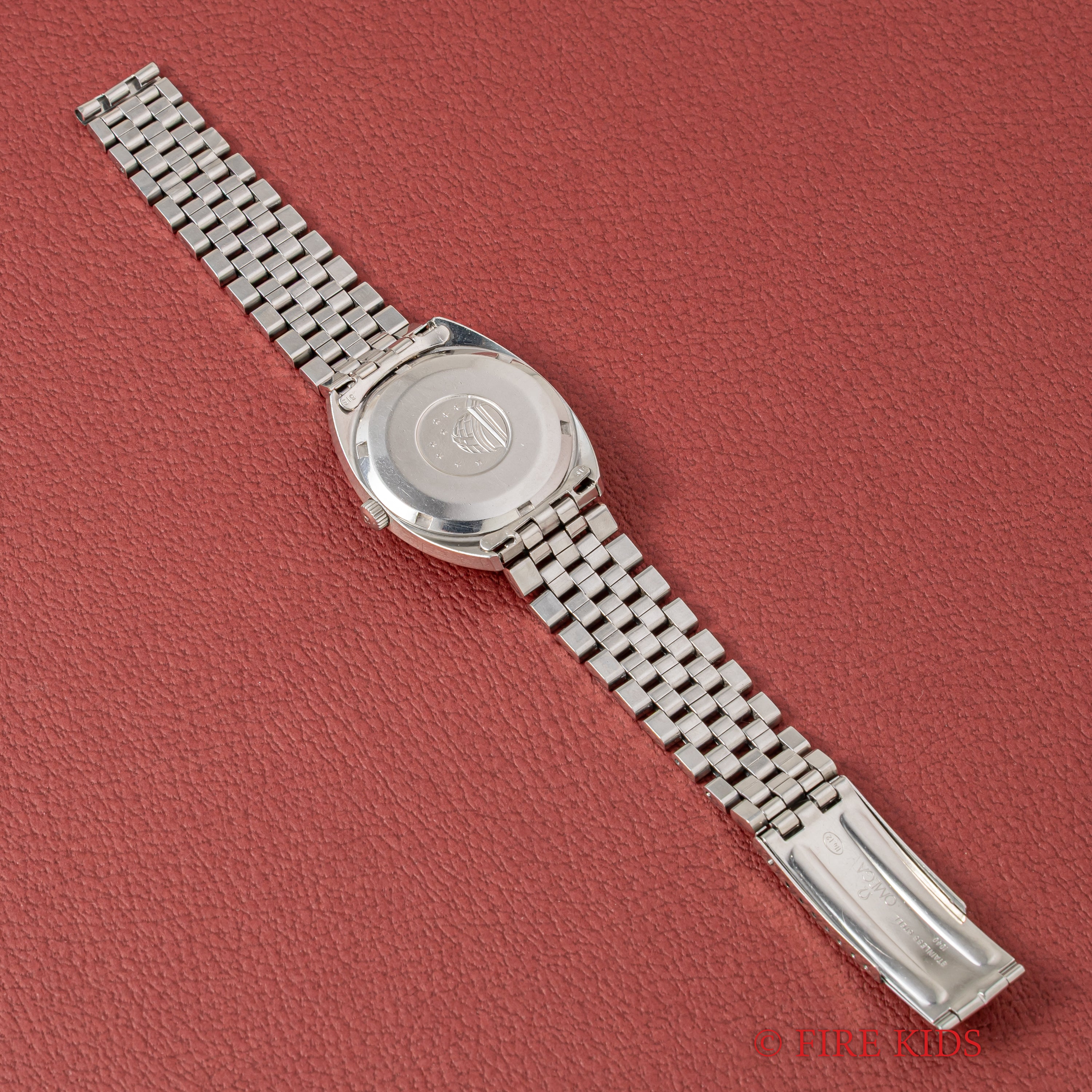 オメガ コンステレーション 1969年製 Ref.168.017 ジェンタ前期型 リネンダイヤル クロノメーター自動巻 純正ブレス