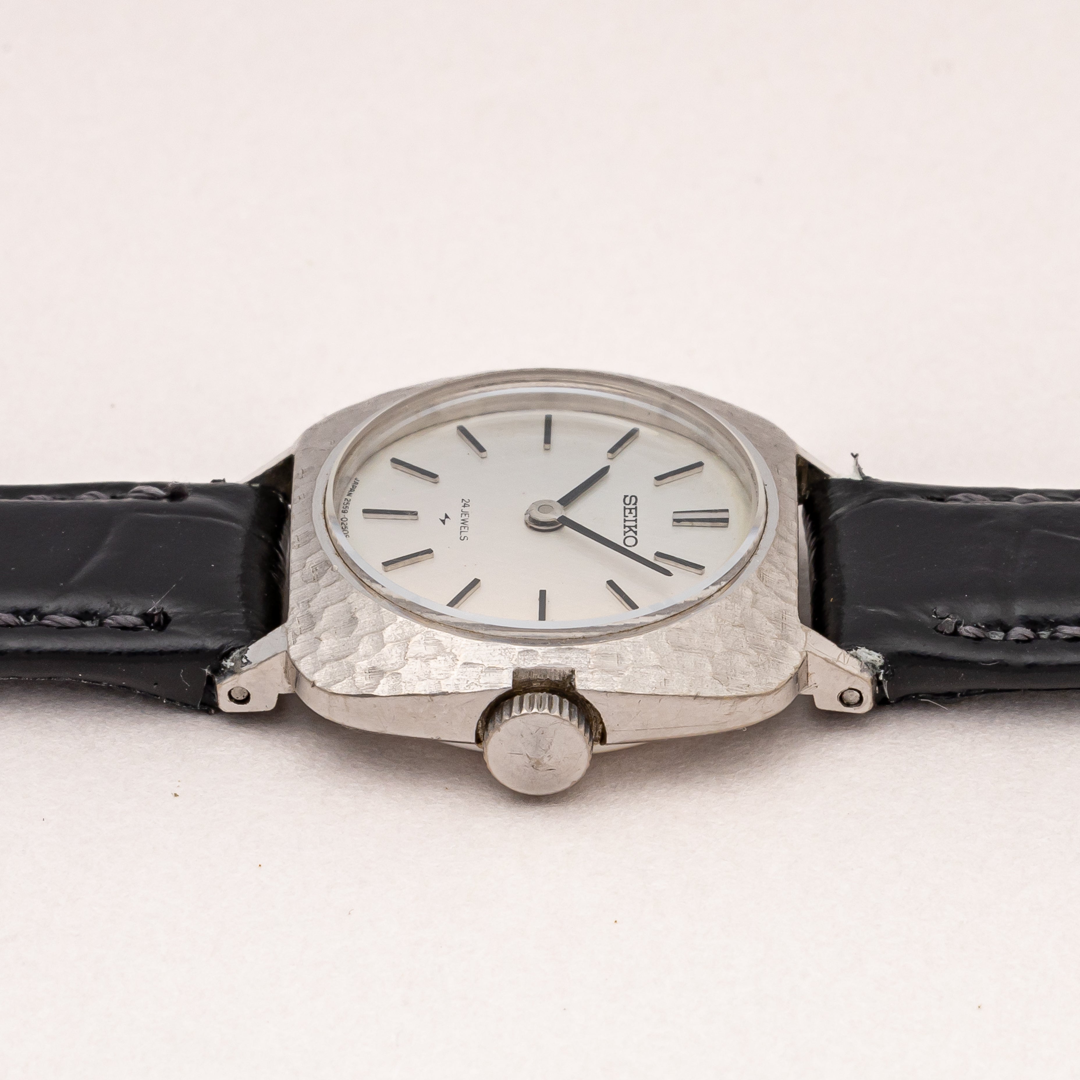 セイコー レディース 1969年製 Ref.2559-3050 14Kホワイトゴールド クッションケース