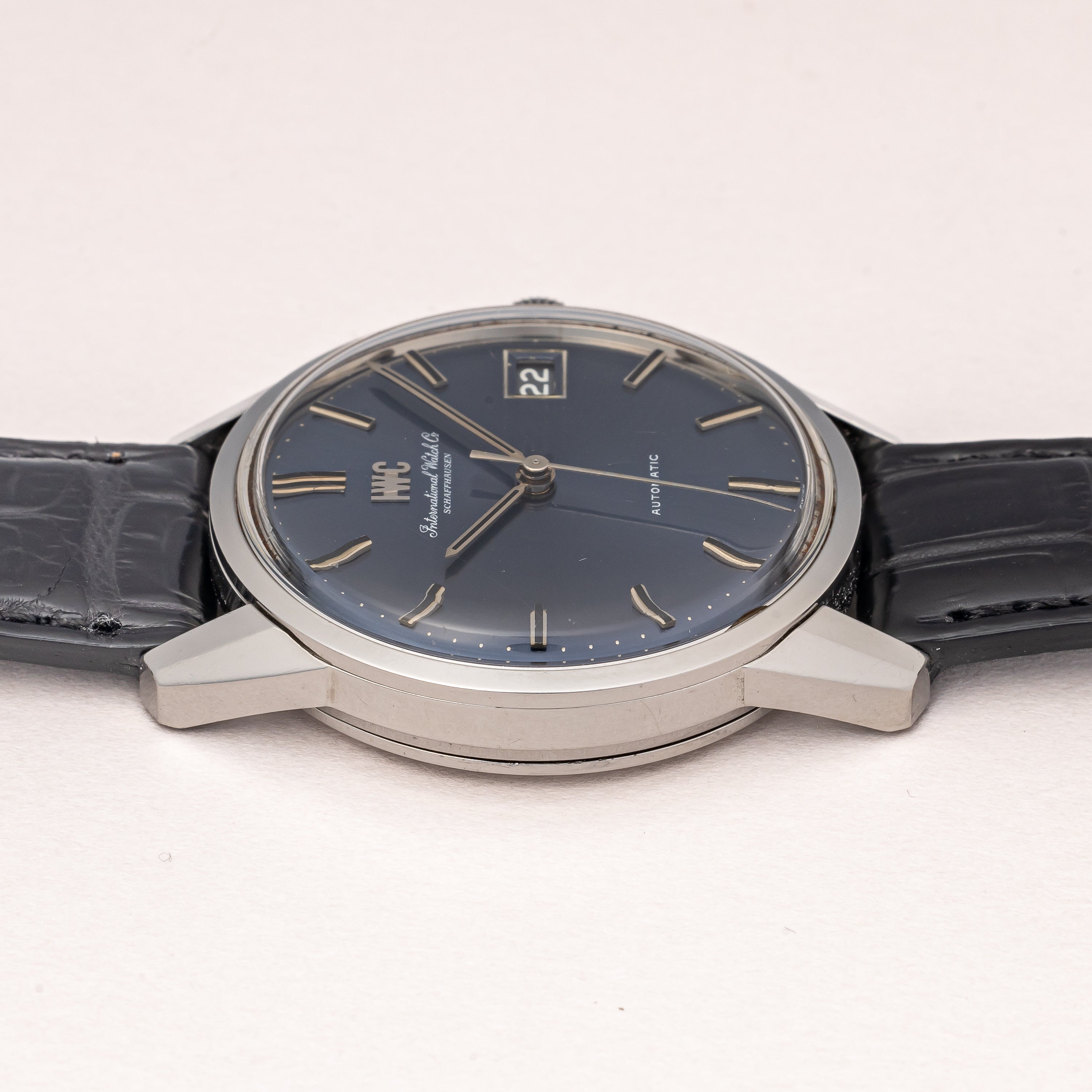 IWC ラウンドケース 1972年製 オートマチック Ref.R810AD ブルーダイヤル