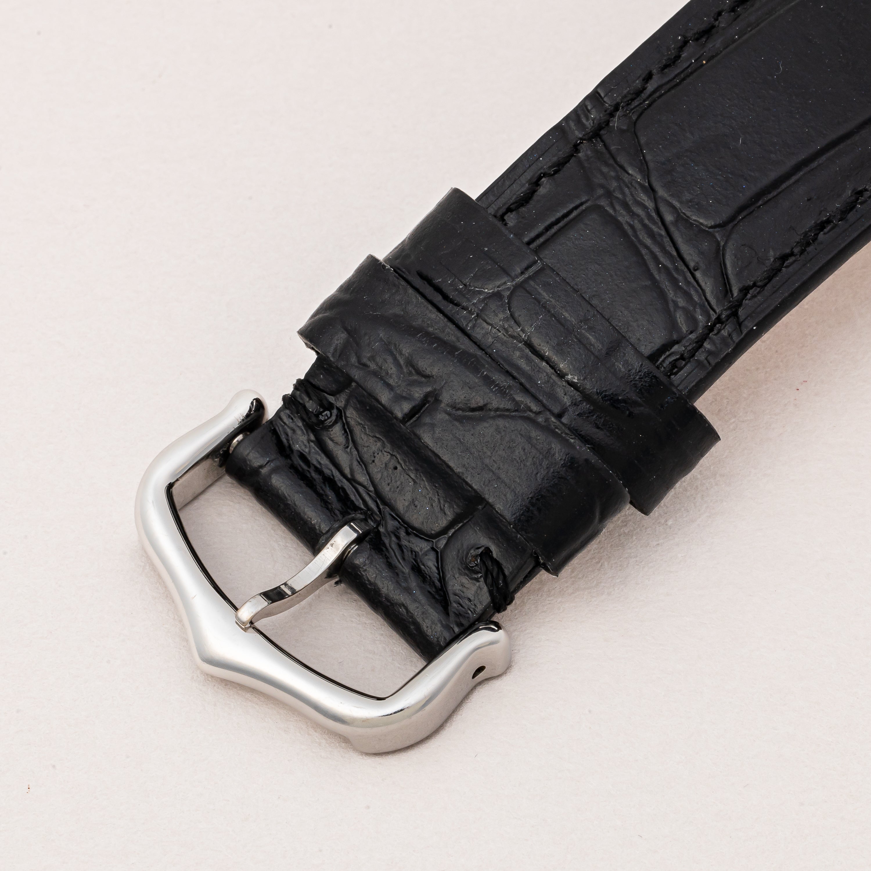 カルティエ タンク フランセーズ 1990年代製 18金ホワイトゴールド 箱、冊子、純正尾錠付き