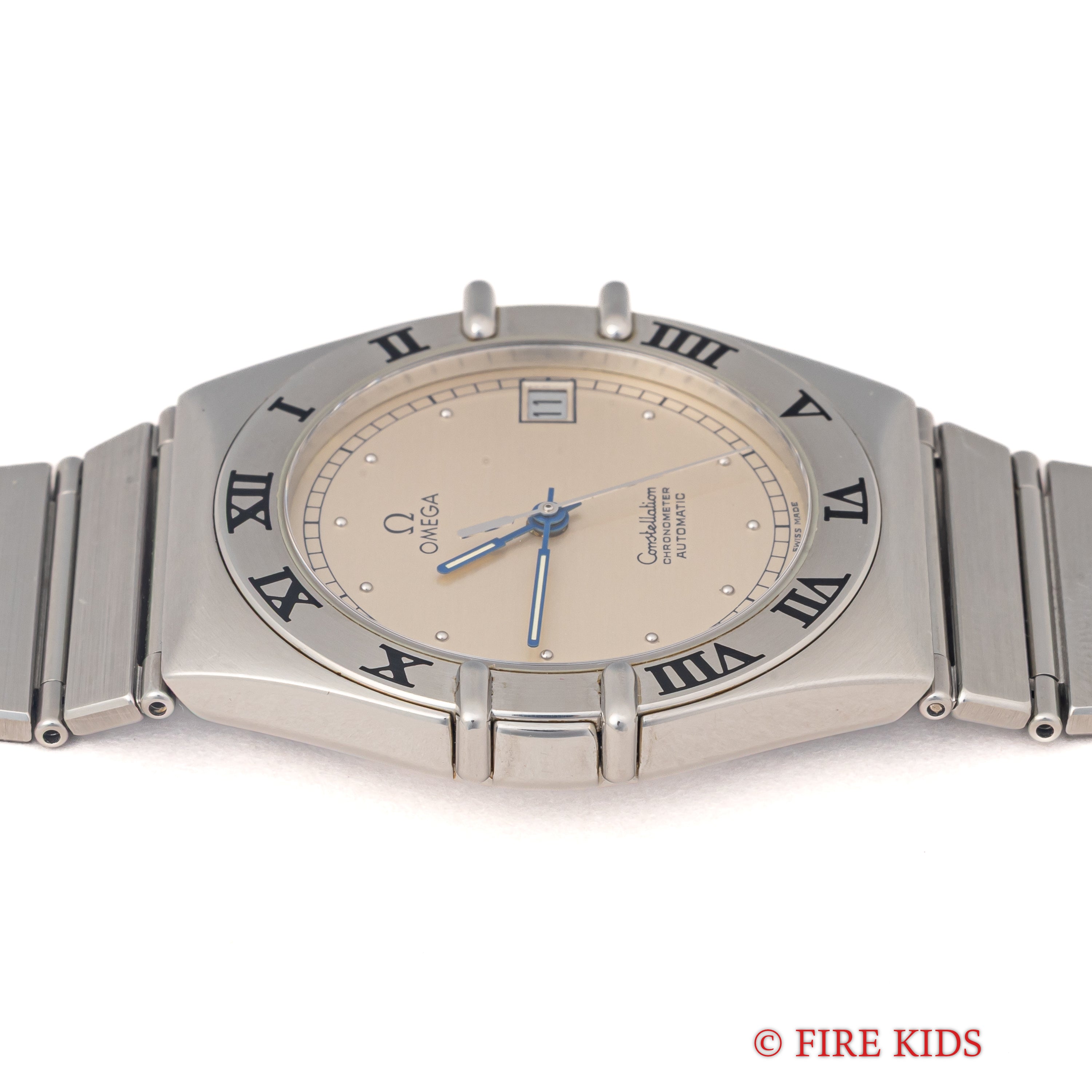 オメガ コンステレーション 1984年製 自動巻き クロノメーター シルバーダイヤル ギャラ付き