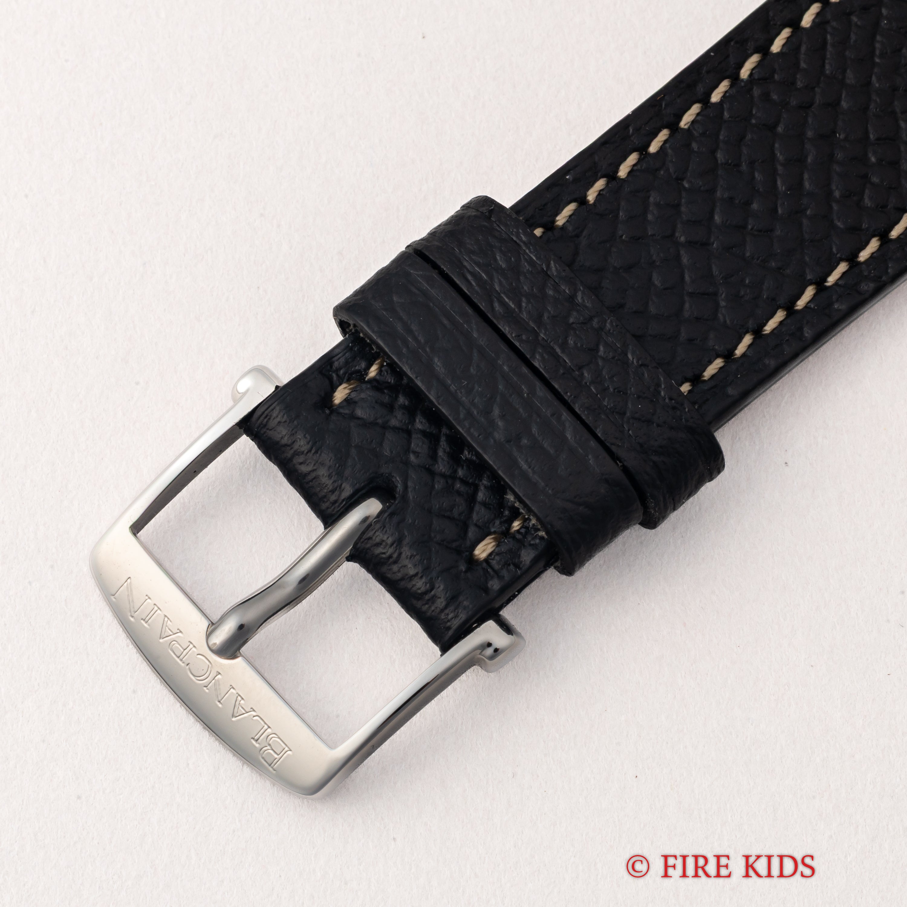 ブランパン ニュークラシック 1990年代製 100時間パワーリザーブ 手巻 cal.1106 ブラックアラビアダイヤル