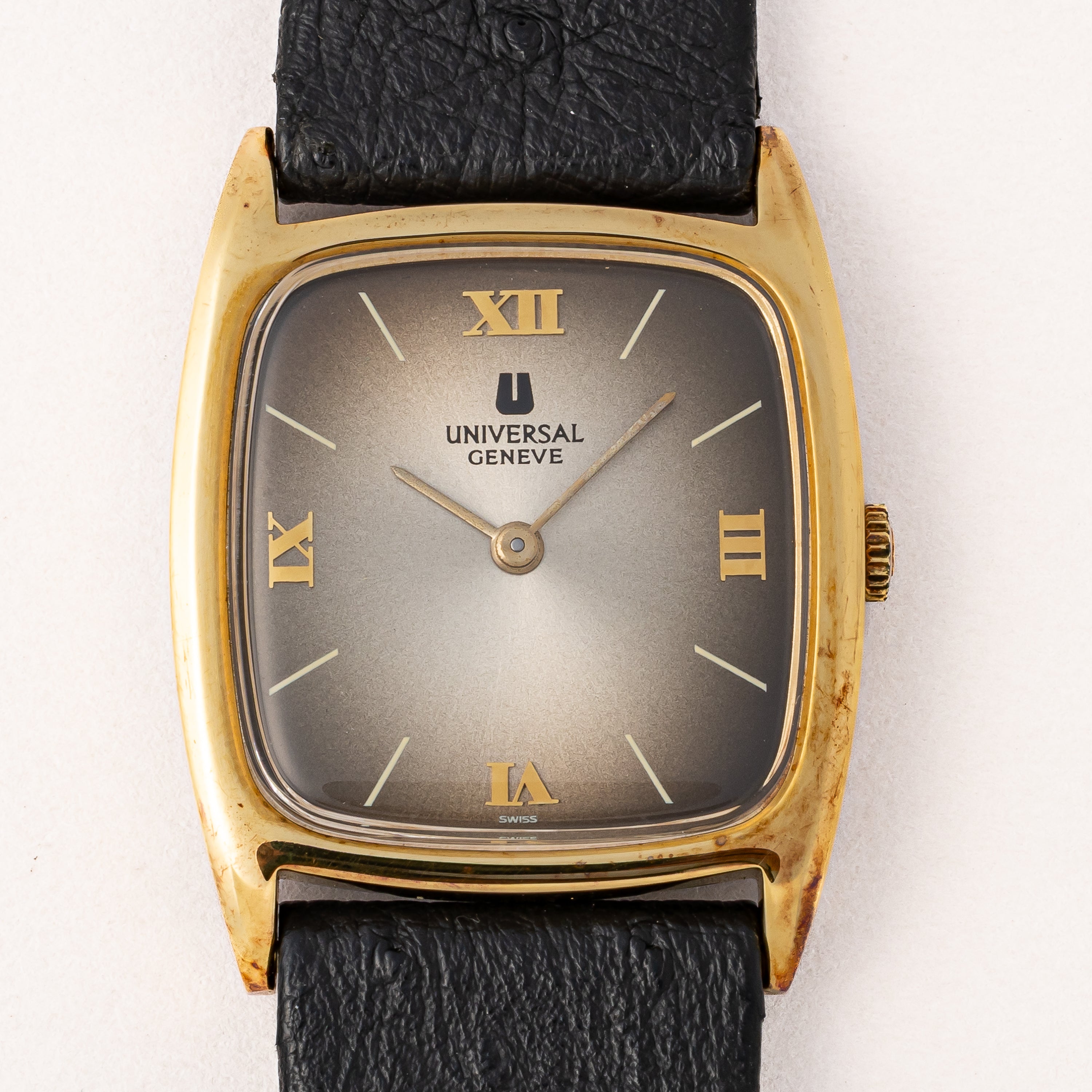 ユニバーサル・ジュネーブ ブラウンダイヤル 1970年代製 手巻き タグ付き 未使用品 純正革ベルト、純正尾錠、箱付き