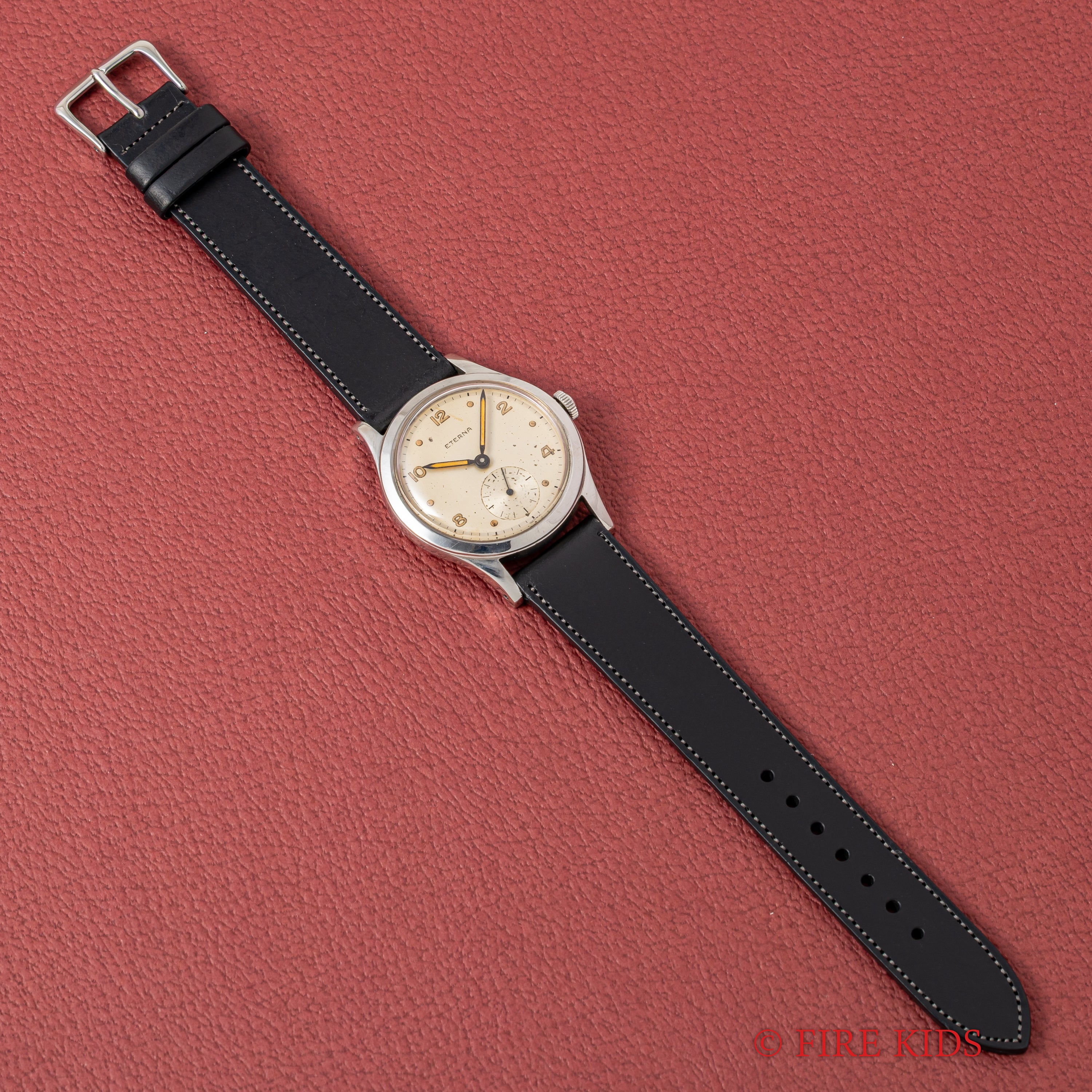 エテルナ 1940年代製 ラウンドケース 手巻 Cal.520H