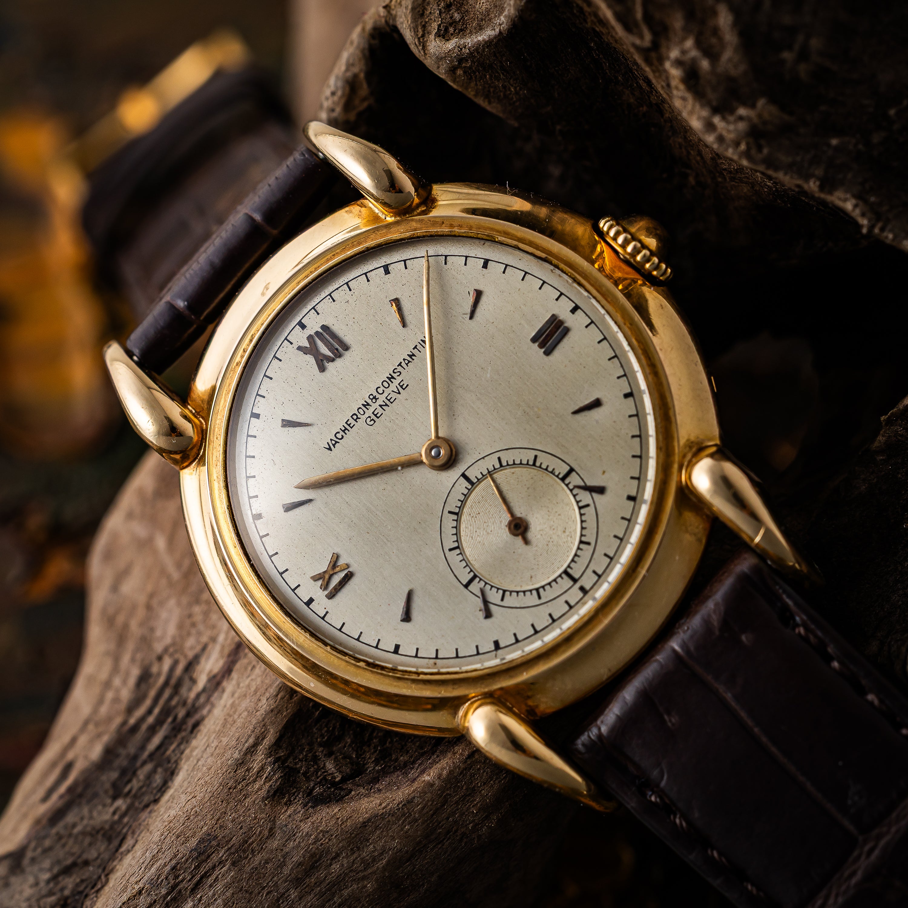 ヴァシュロン・コンスタンタン 18金無垢ティアドロップラグ 1950年代製 スモールセコンド Cal.453/2C