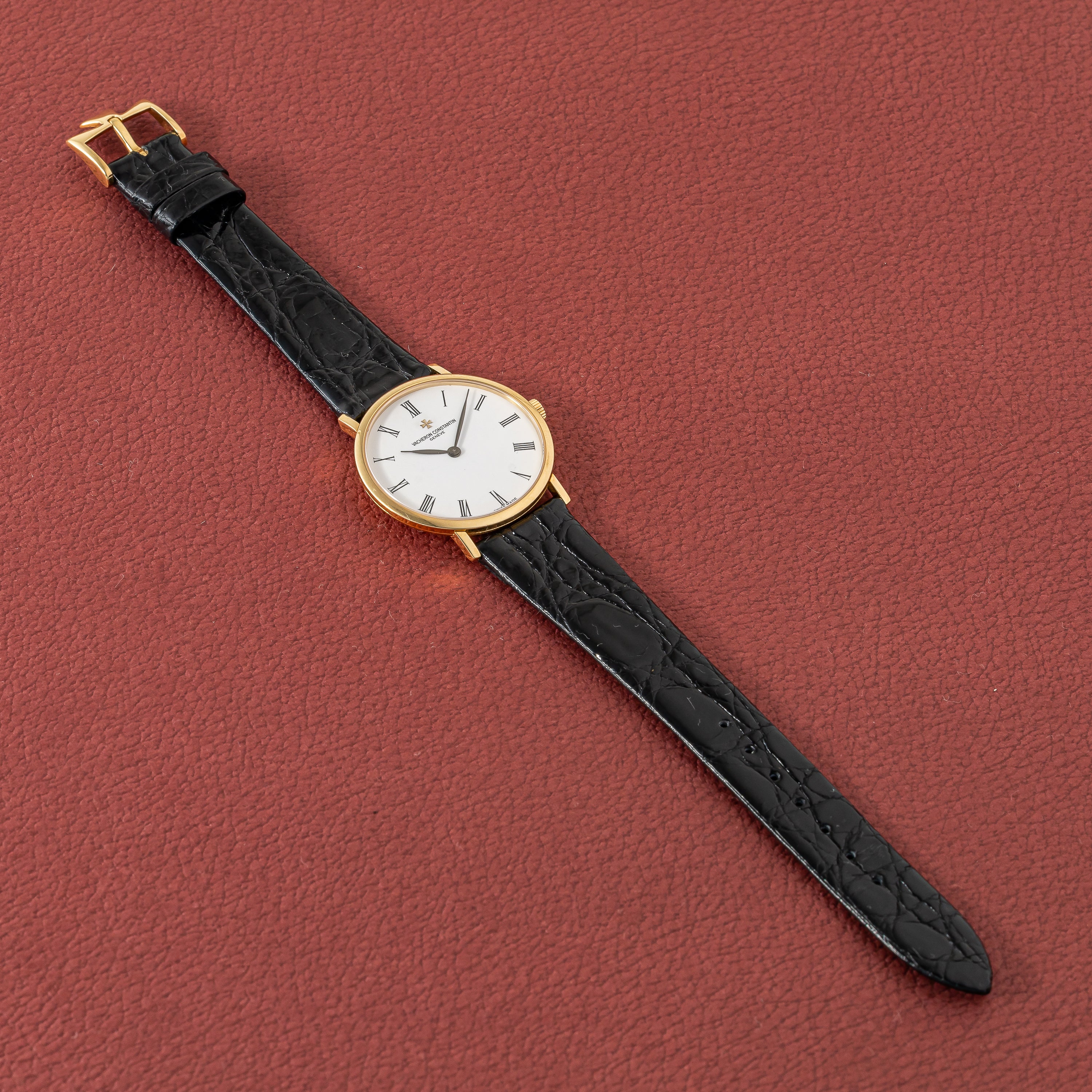 ヴァシュロン・コンスタンタン ラウンドケース 1990年代製 Ref.31039 18金イエローゴールド エッセンシャル ローマンダイヤル 箱、ギャラ付き