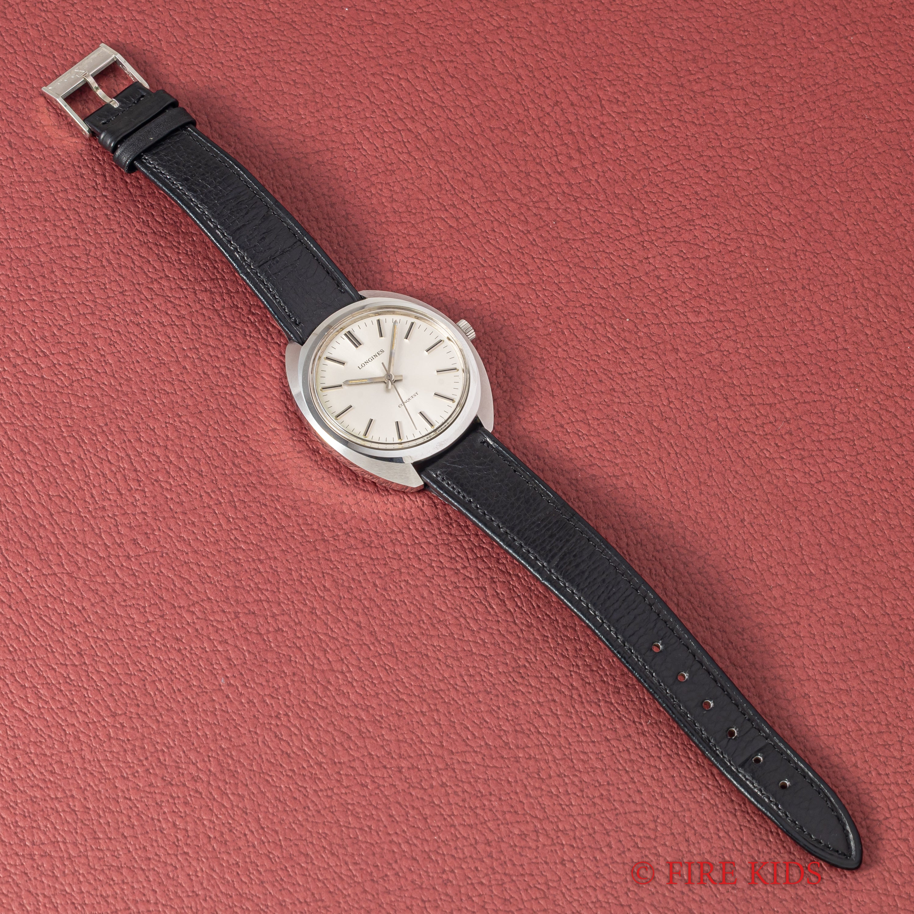 ロンジン コンクエスト 1975年販売 手巻 Cal.706 美品 箱ギャラ、オリジナルベルト尾錠付