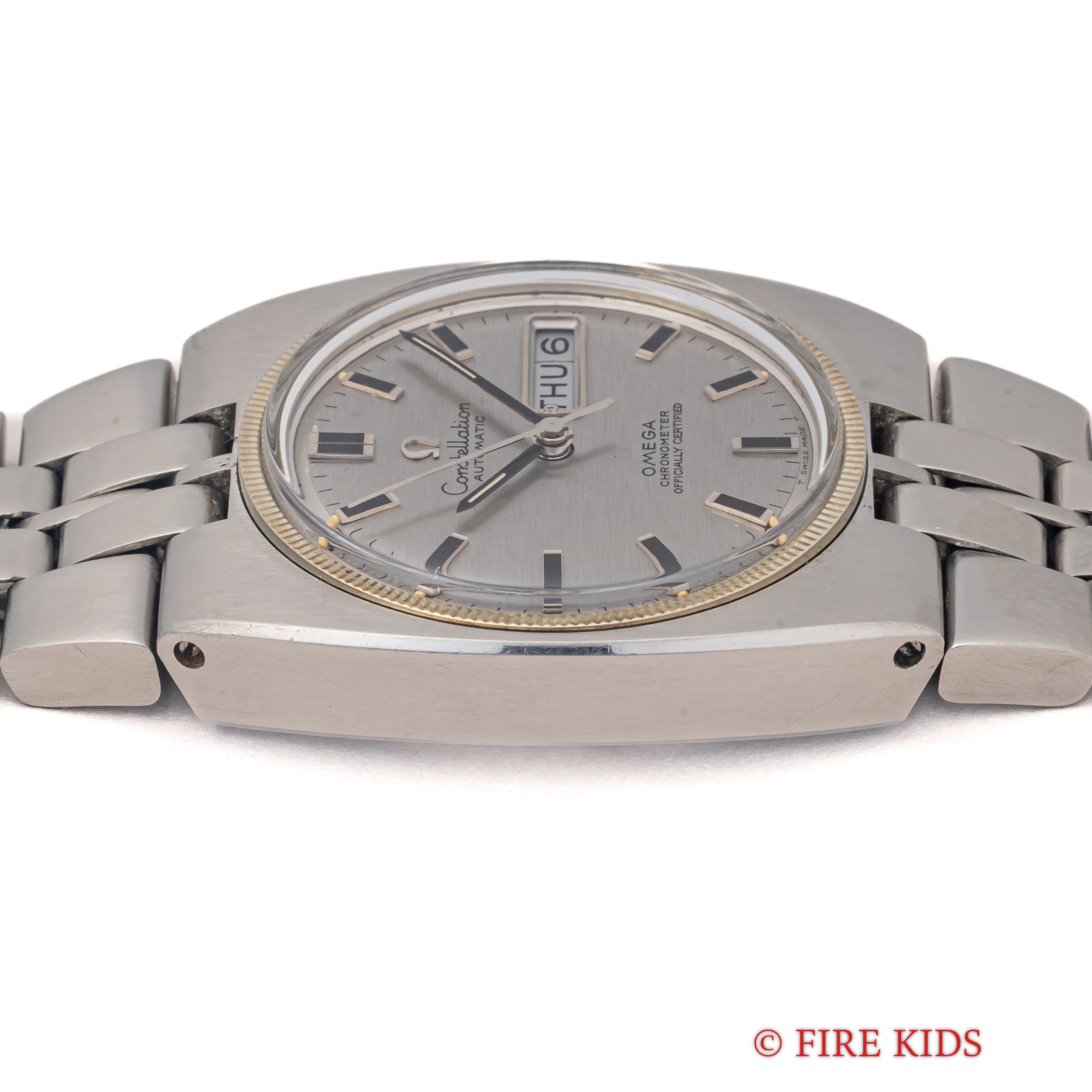 オメガ コンステレーション インテグレート 自動巻クロノメーター 1969年製 Ref.168.045