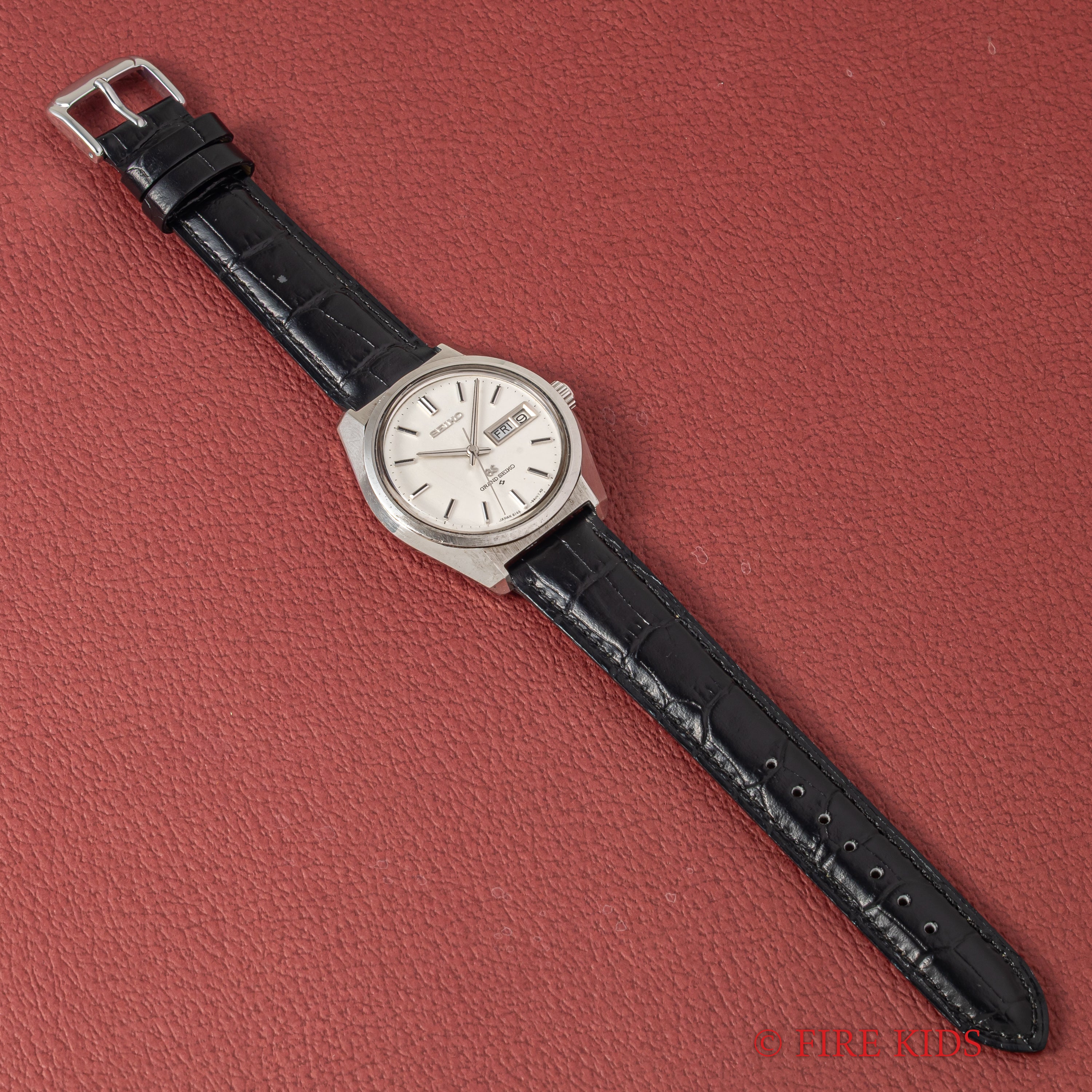 グランドセイコー 1967年製 デイデイト Ref.6146-8000 10振動自動巻 61GS初期型