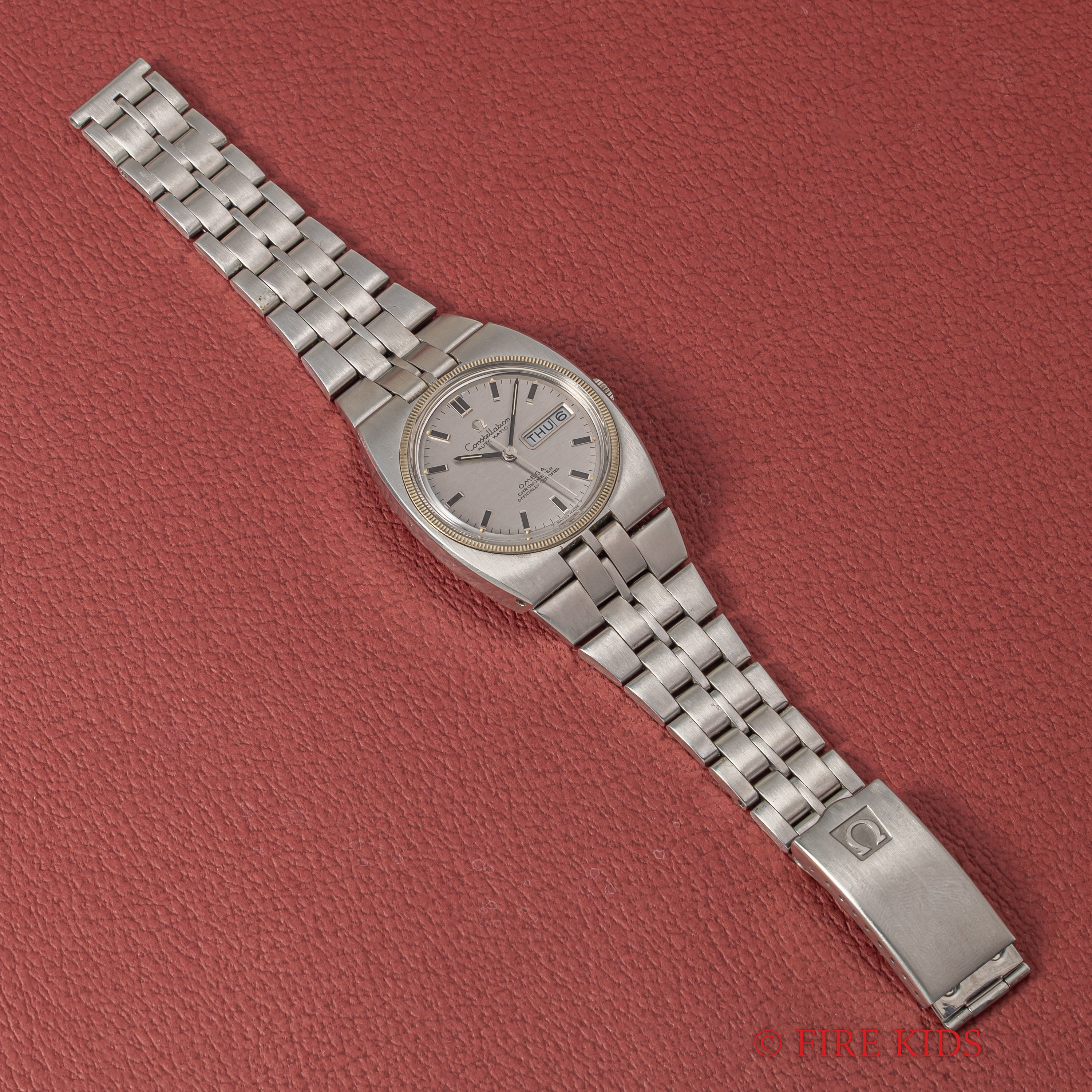 オメガ コンステレーション インテグレート 自動巻クロノメーター 1969年製 Ref.168.045