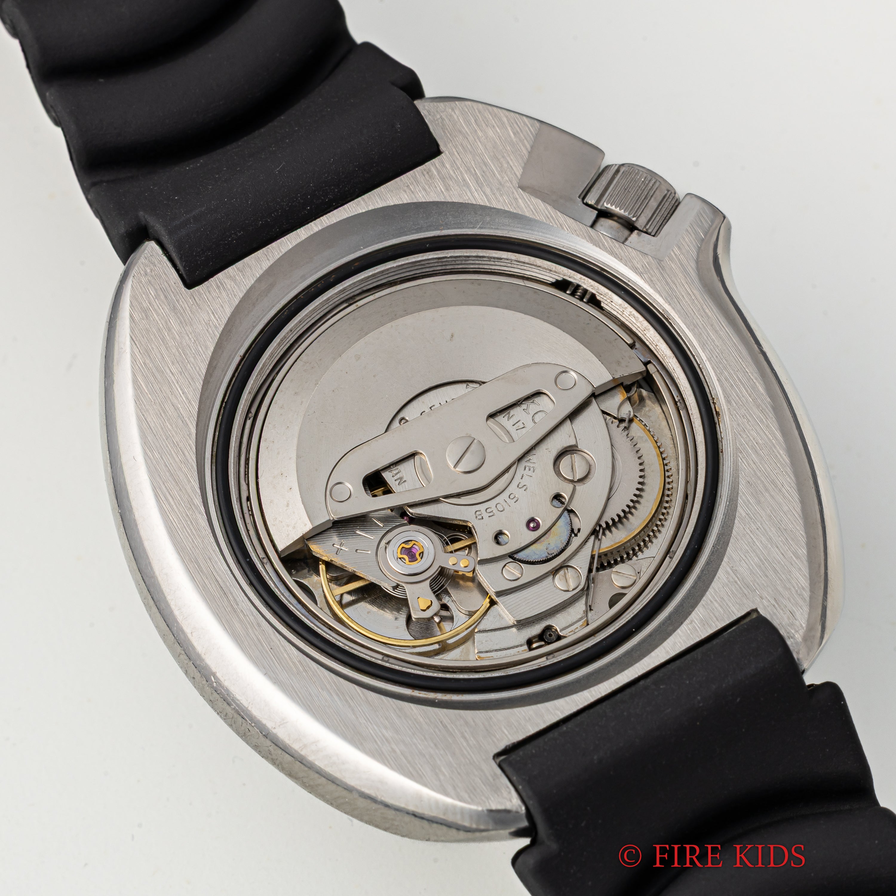 セイコー 150mダイバー 2nd後期 植村ダイバー 1975年製 自動巻き Ref.6105-8110