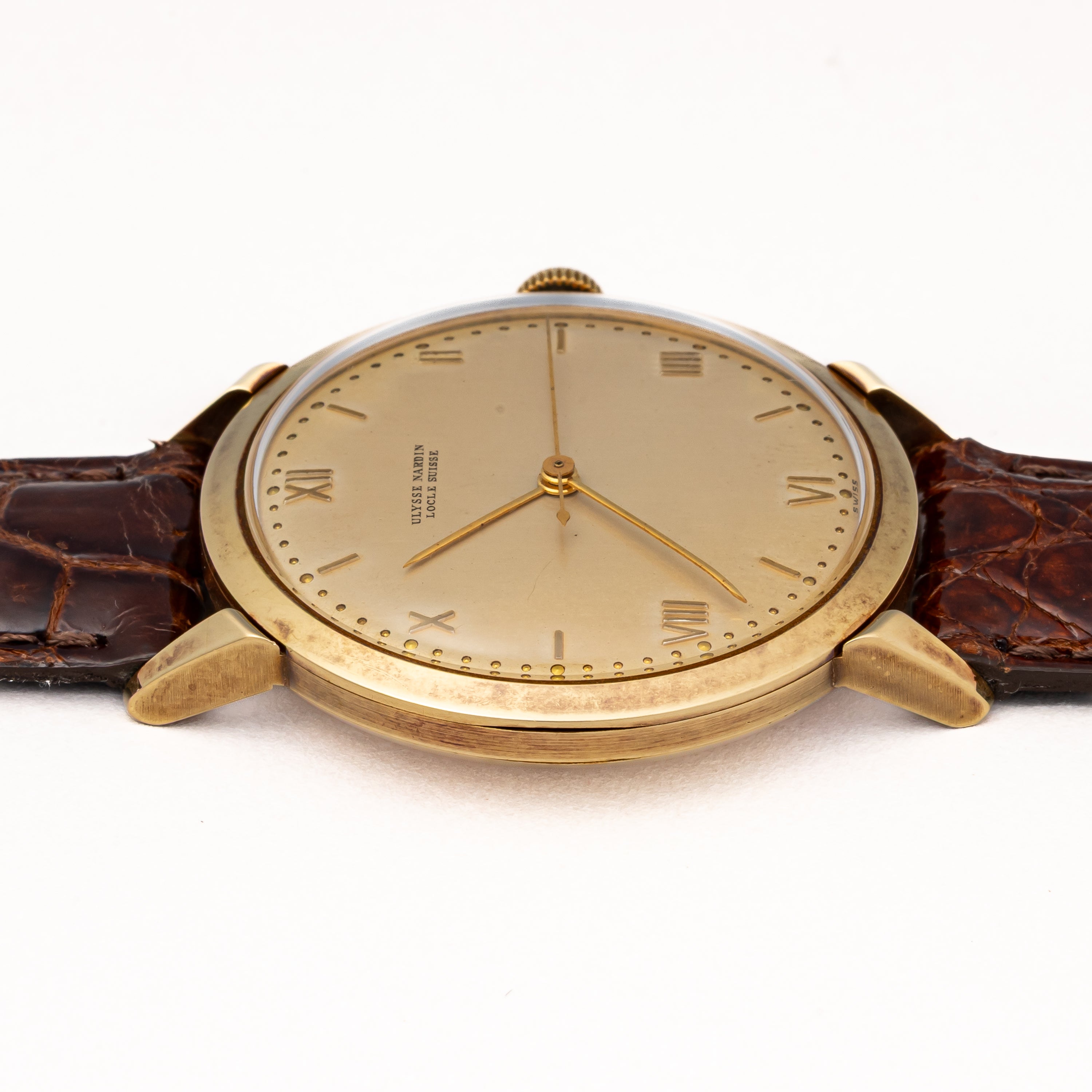ユリスナルダン 14金無垢イエローゴールドラウンドケース 1950年代製 手巻 出車式センターセコンド