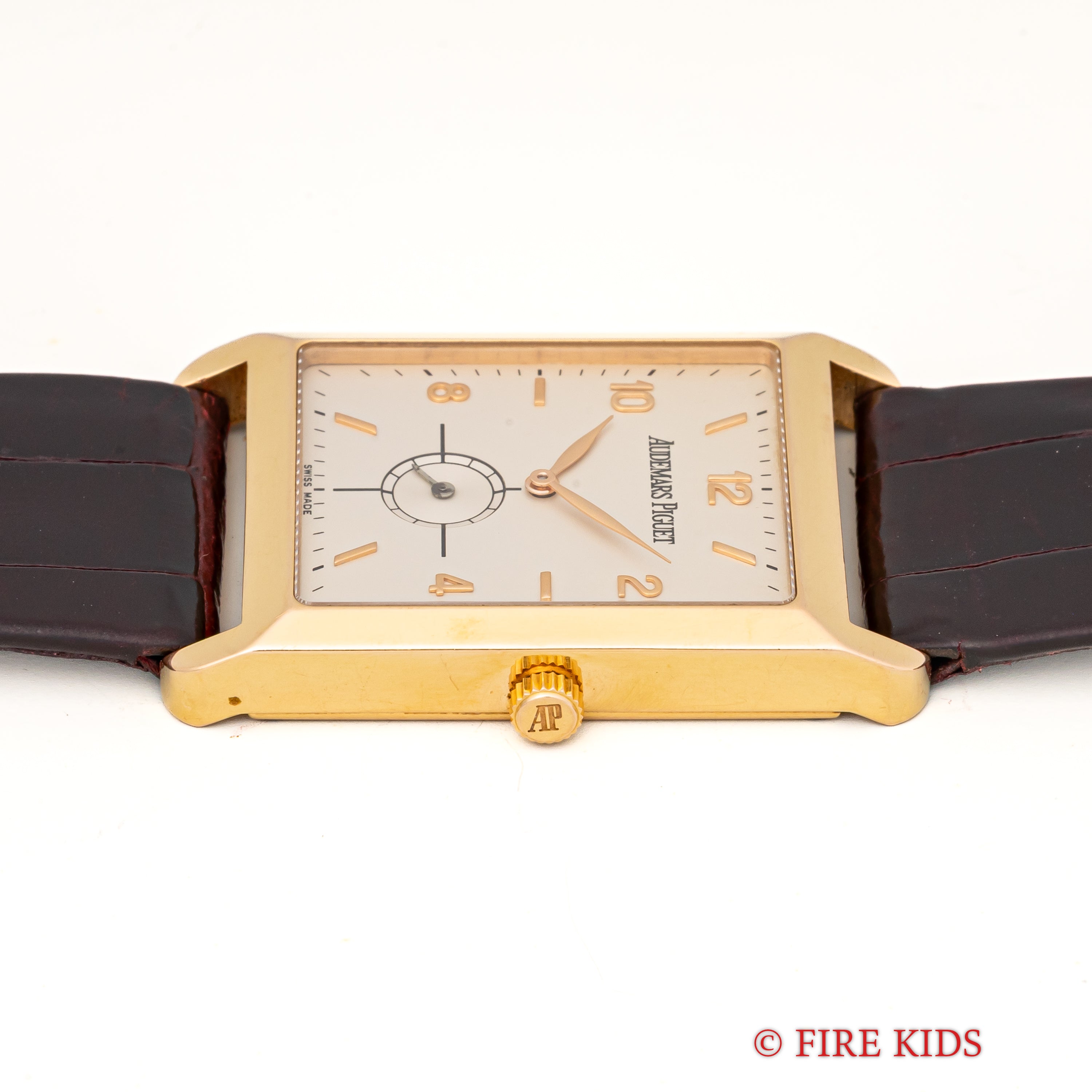 オーデマピゲ スクエア 18金無垢ケース 50本限定 Ref.OR4918/002 純正クロコ革ベルト 純正18金無垢尾錠付