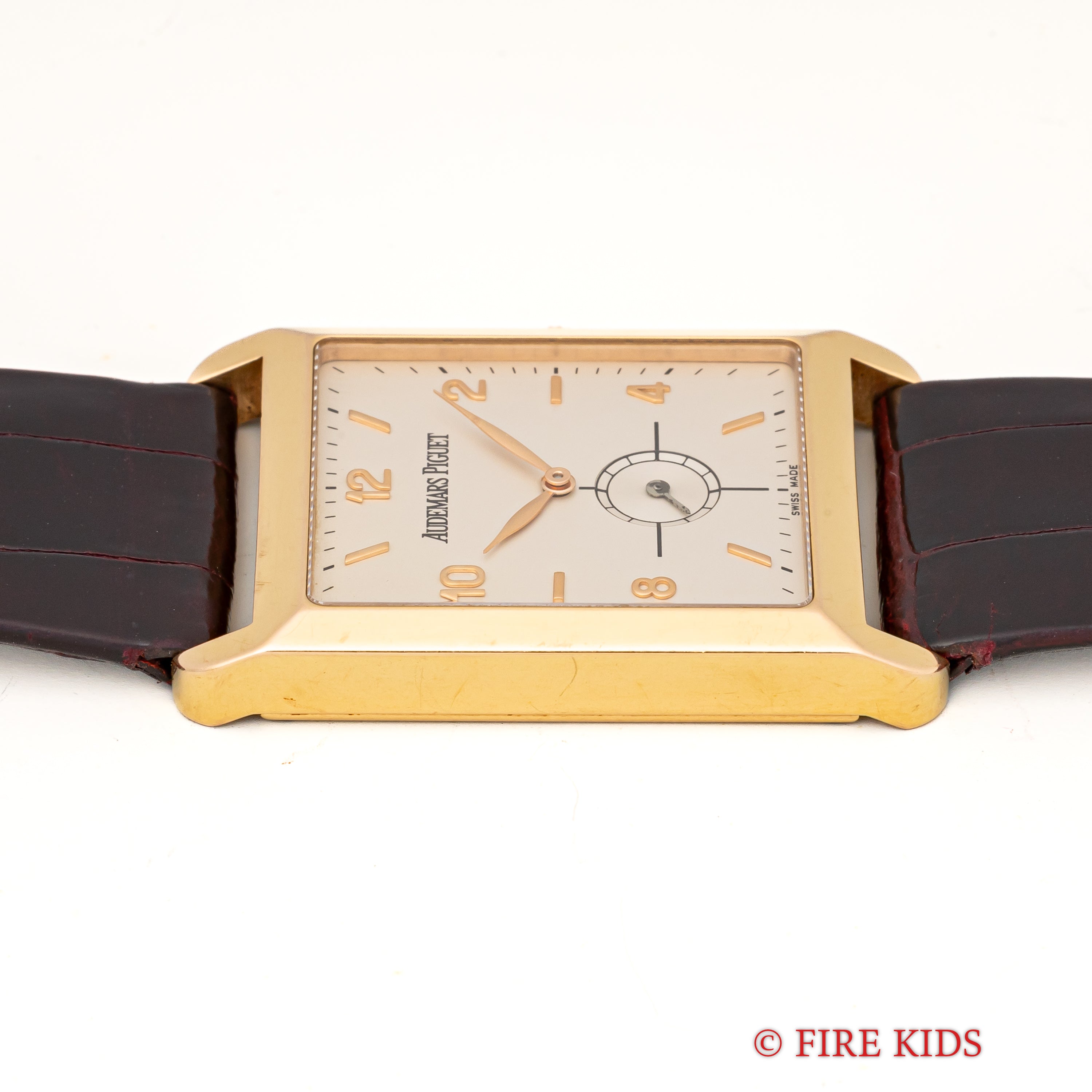 オーデマピゲ スクエア 18金無垢ケース 50本限定 Ref.OR4918/002 純正クロコ革ベルト 純正18金無垢尾錠付