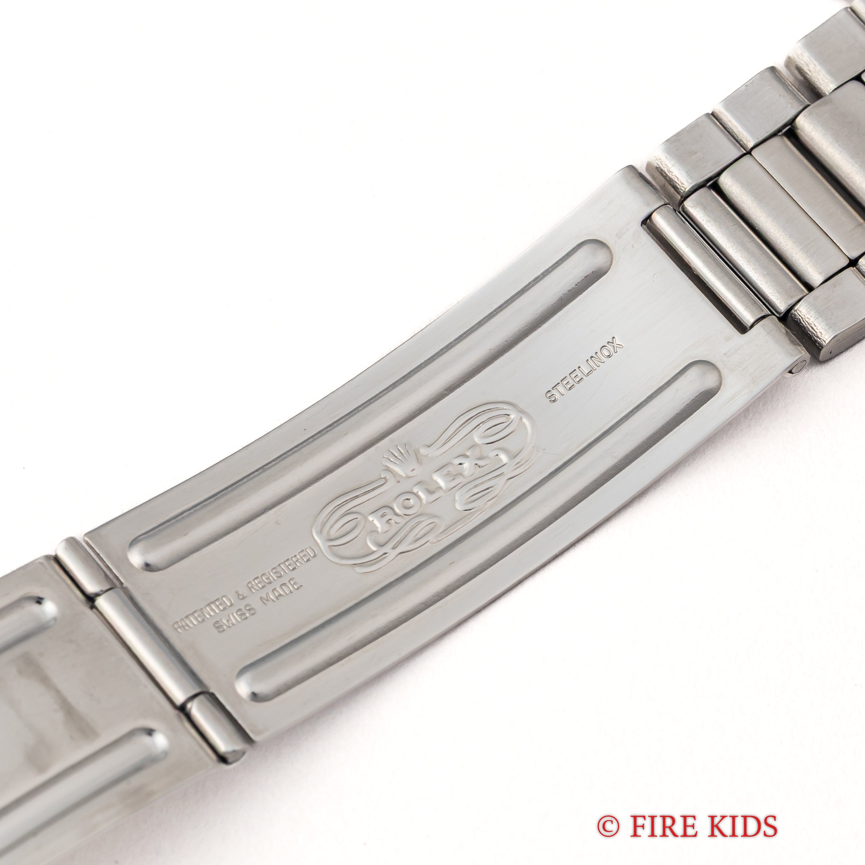 ロレックス サブマリーナ 赤サブ 1973年製 Ref.1680 マーク4ダイヤル