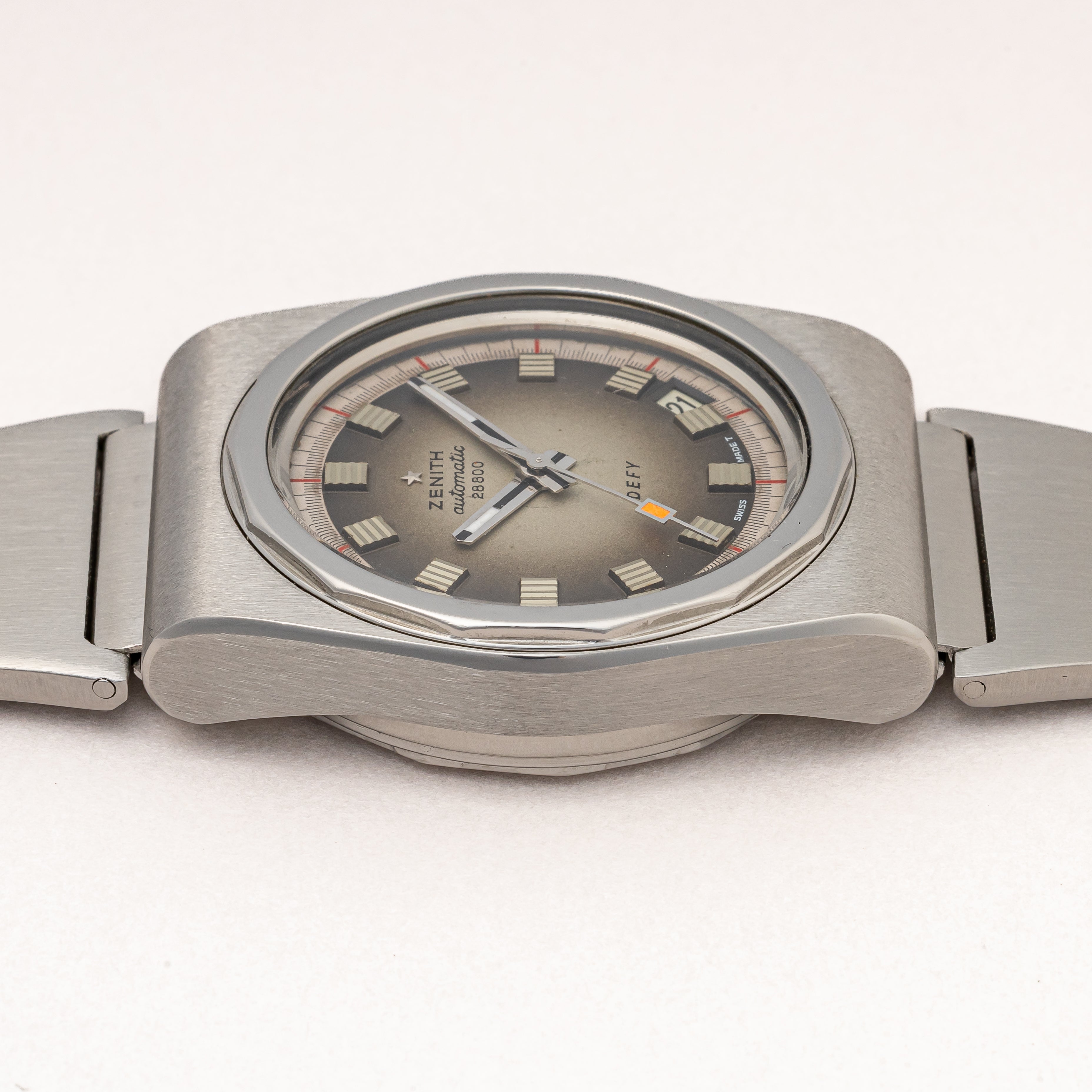 ゼニス デファイ 28800 1970年代製 純正ステンレスブレス 箱付き ハイビート自動巻き