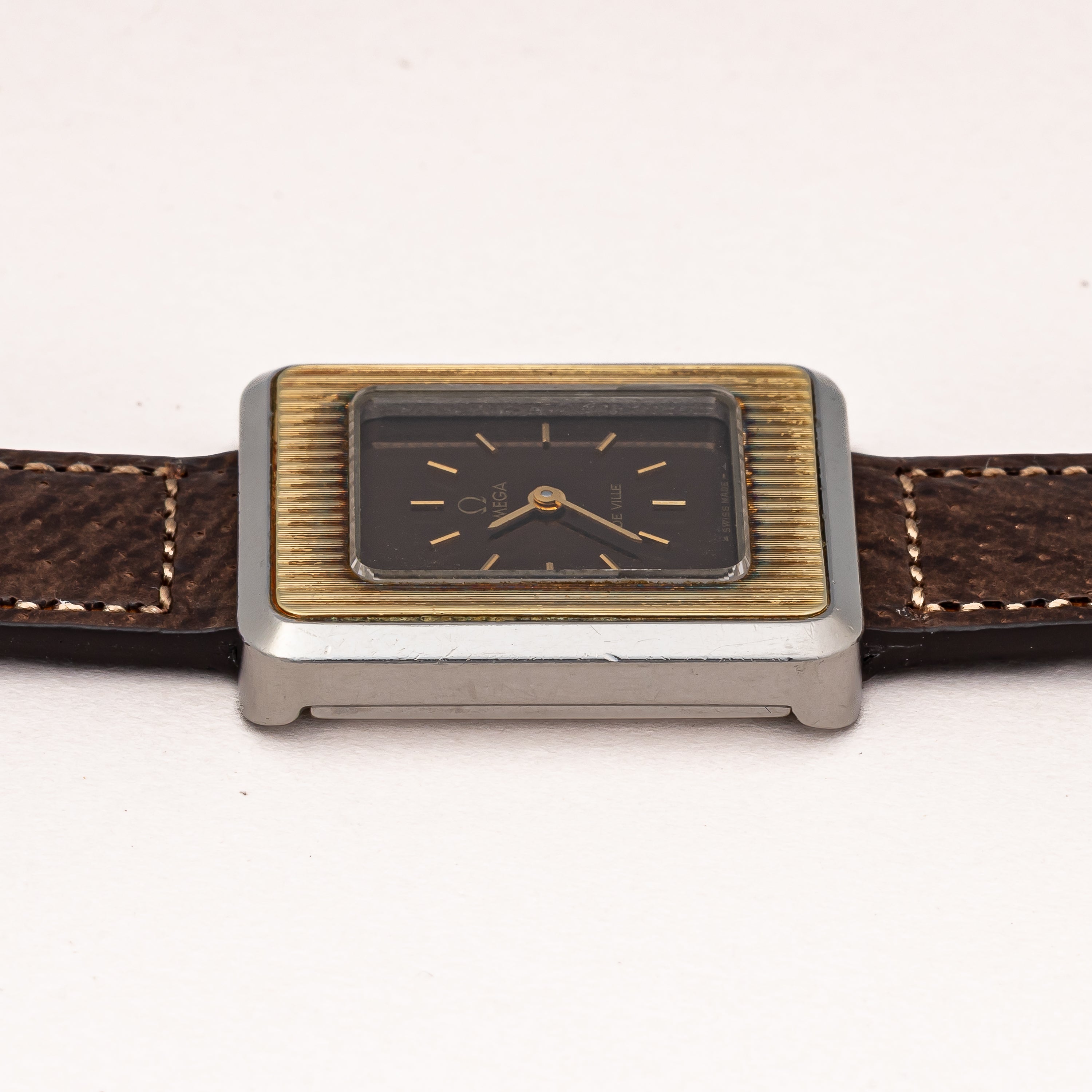 オメガ デ・ヴィル レディース レクタンギュラー コンビ 1978年製 ボルドーダイヤル