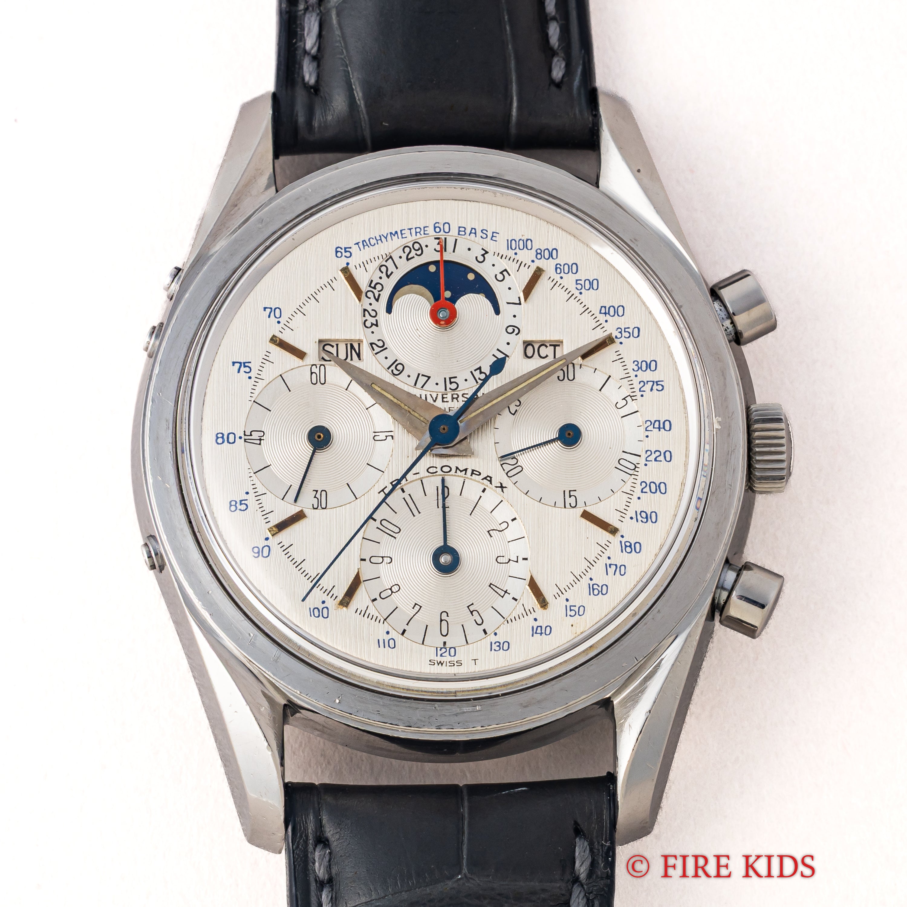 ユニバーサル・ジュネーブ トリコンパックス 1960年代製 Ref.222100-2 手巻き Cal.281 トリプルカレンダームーンフェイズクロノグラフ