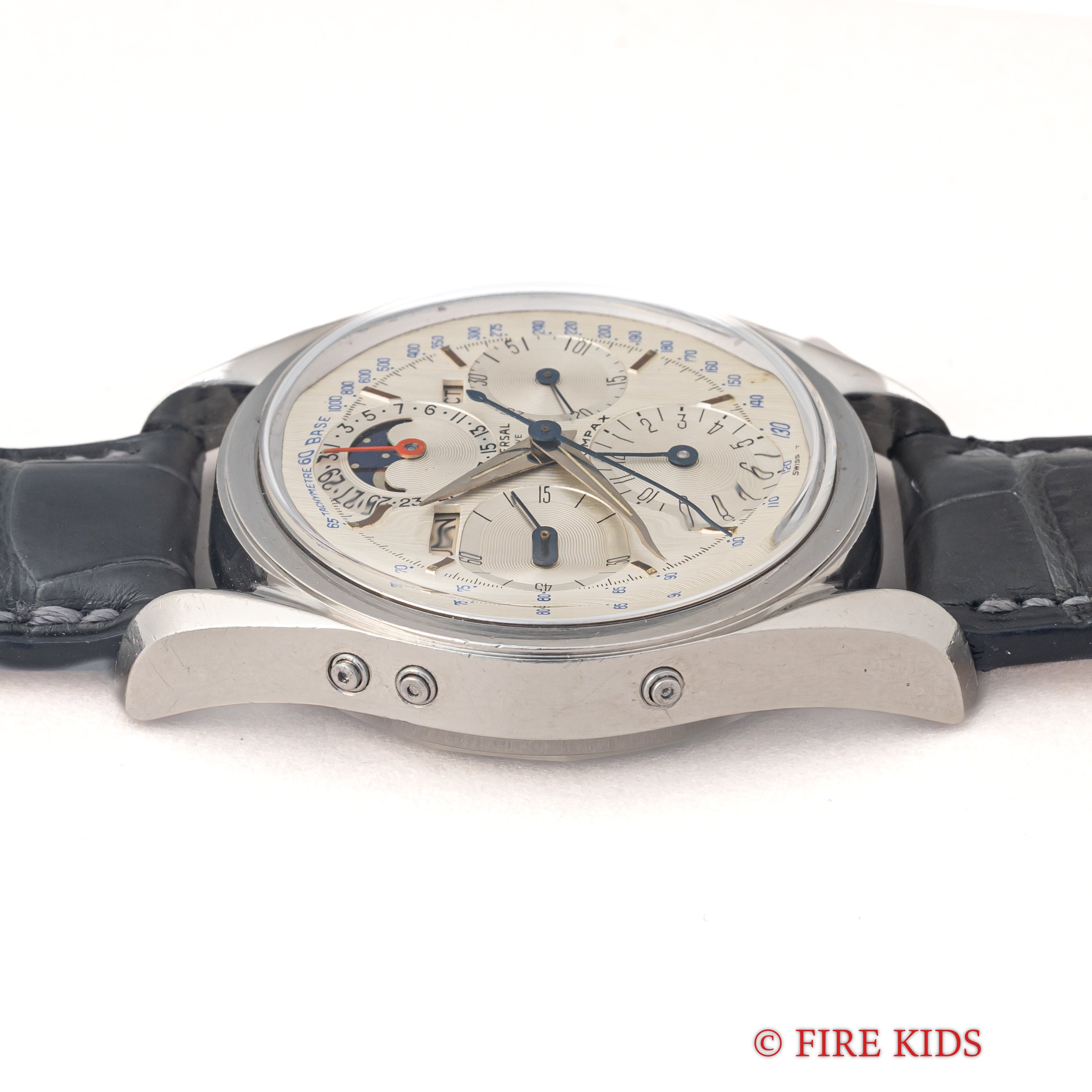 ユニバーサル・ジュネーブ トリコンパックス 1960年代製 Ref.222100-2 手巻き Cal.281 トリプルカレンダームーンフェイズクロノグラフ