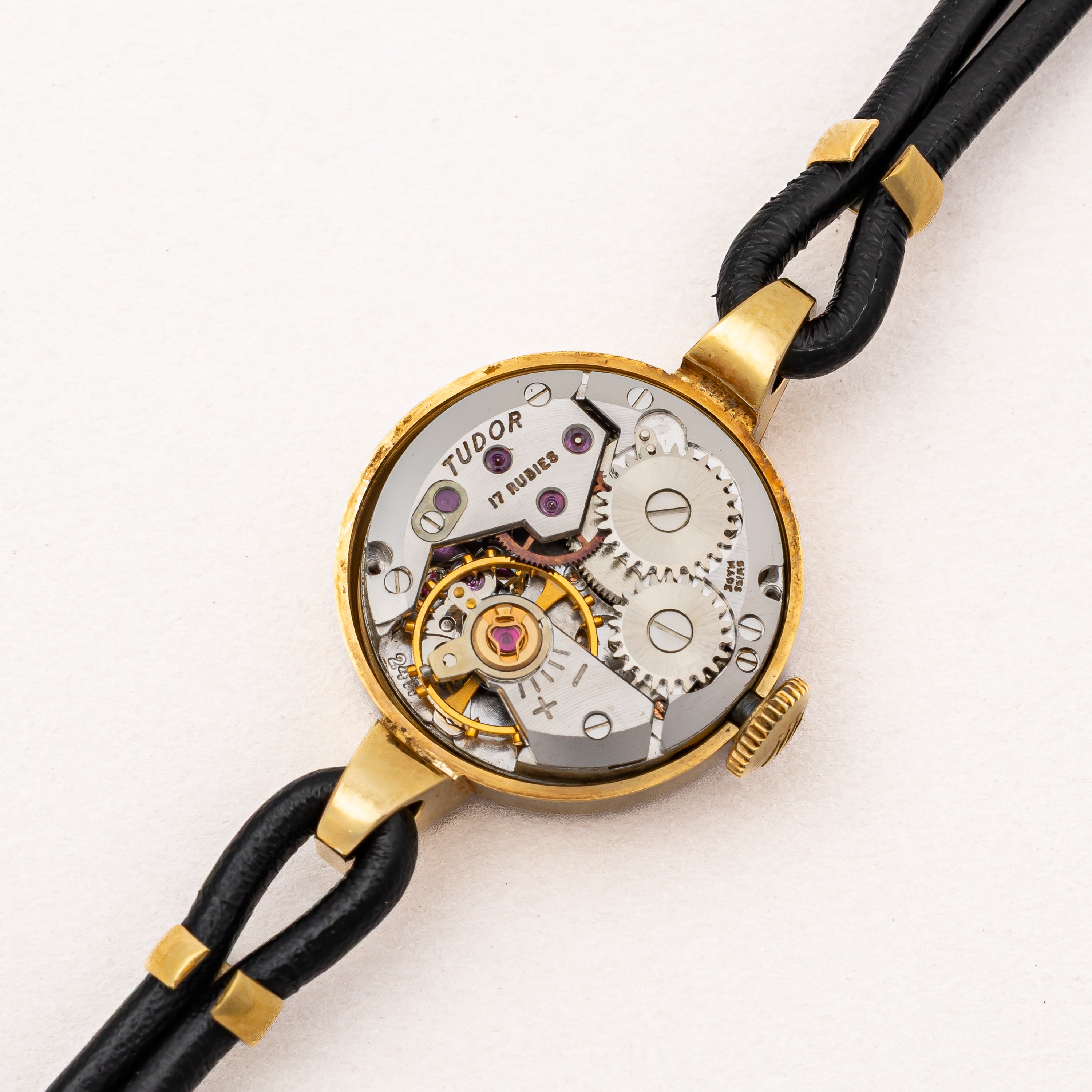 チューダー 18金無垢レディースウォッチ 1960年代製 小バラロゴ 王冠リューズ