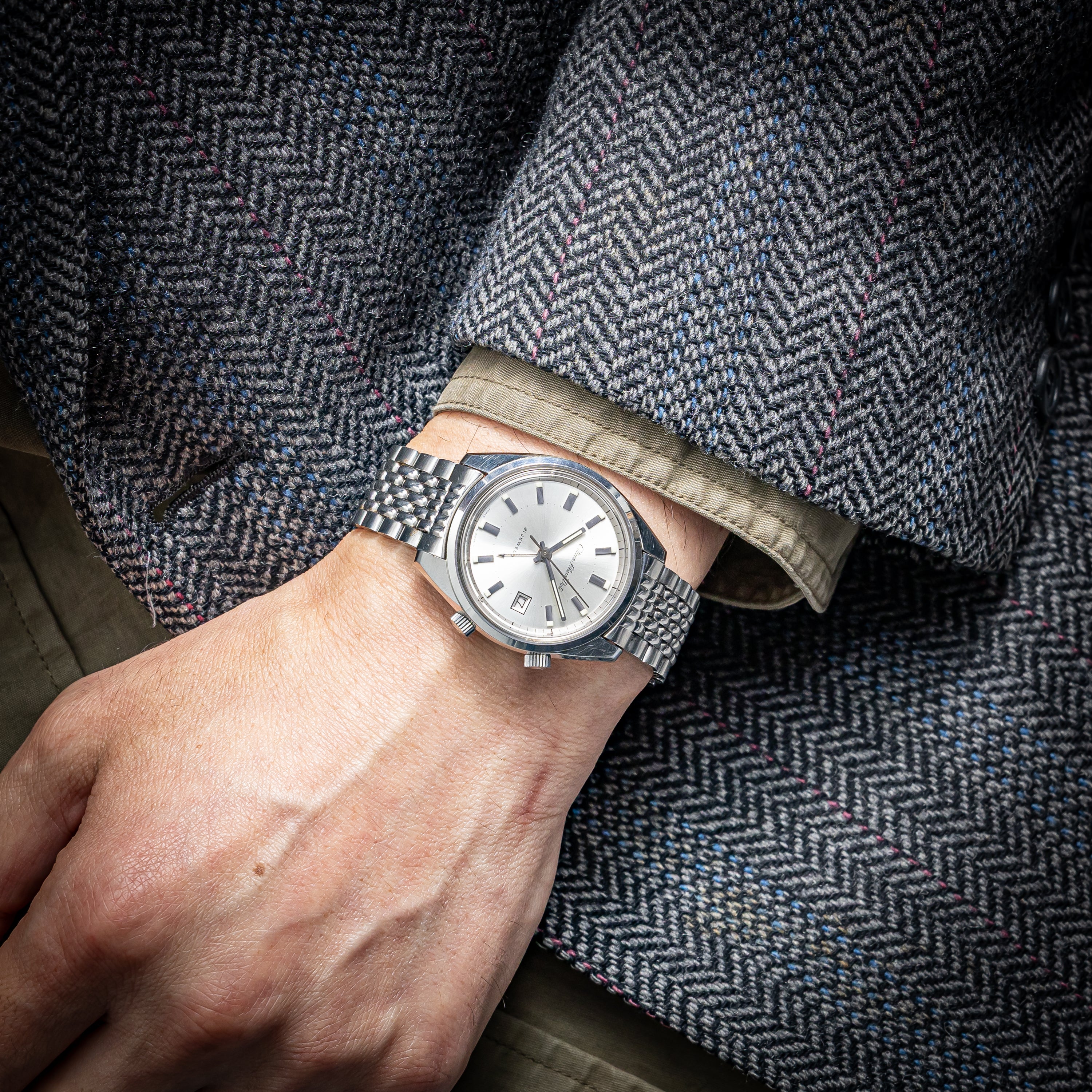 シチズン アラームデイト シルバーダイヤル 1969年製 純正ブレス付き