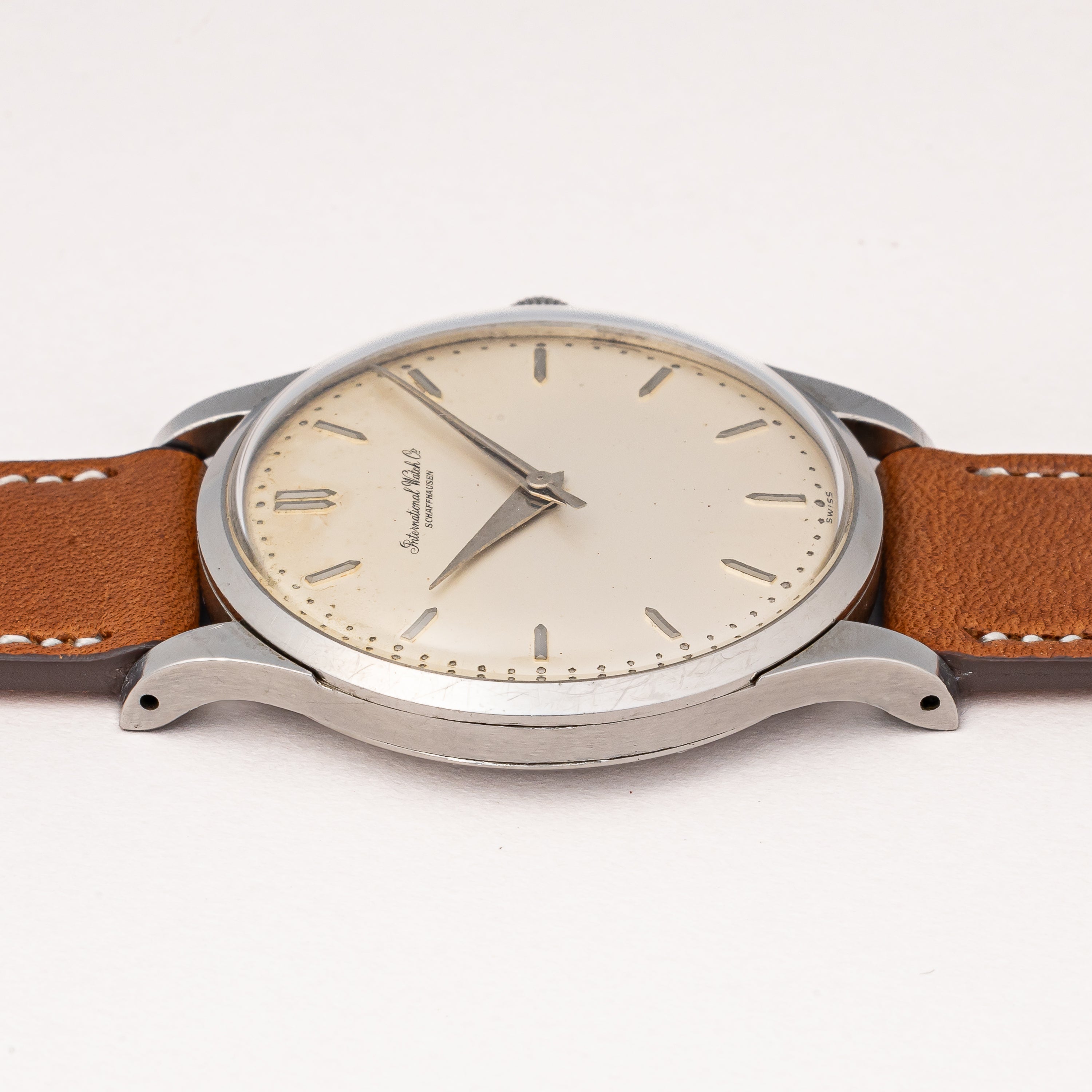 IWC ラウンドケース 1960年製 手巻き Cal.89