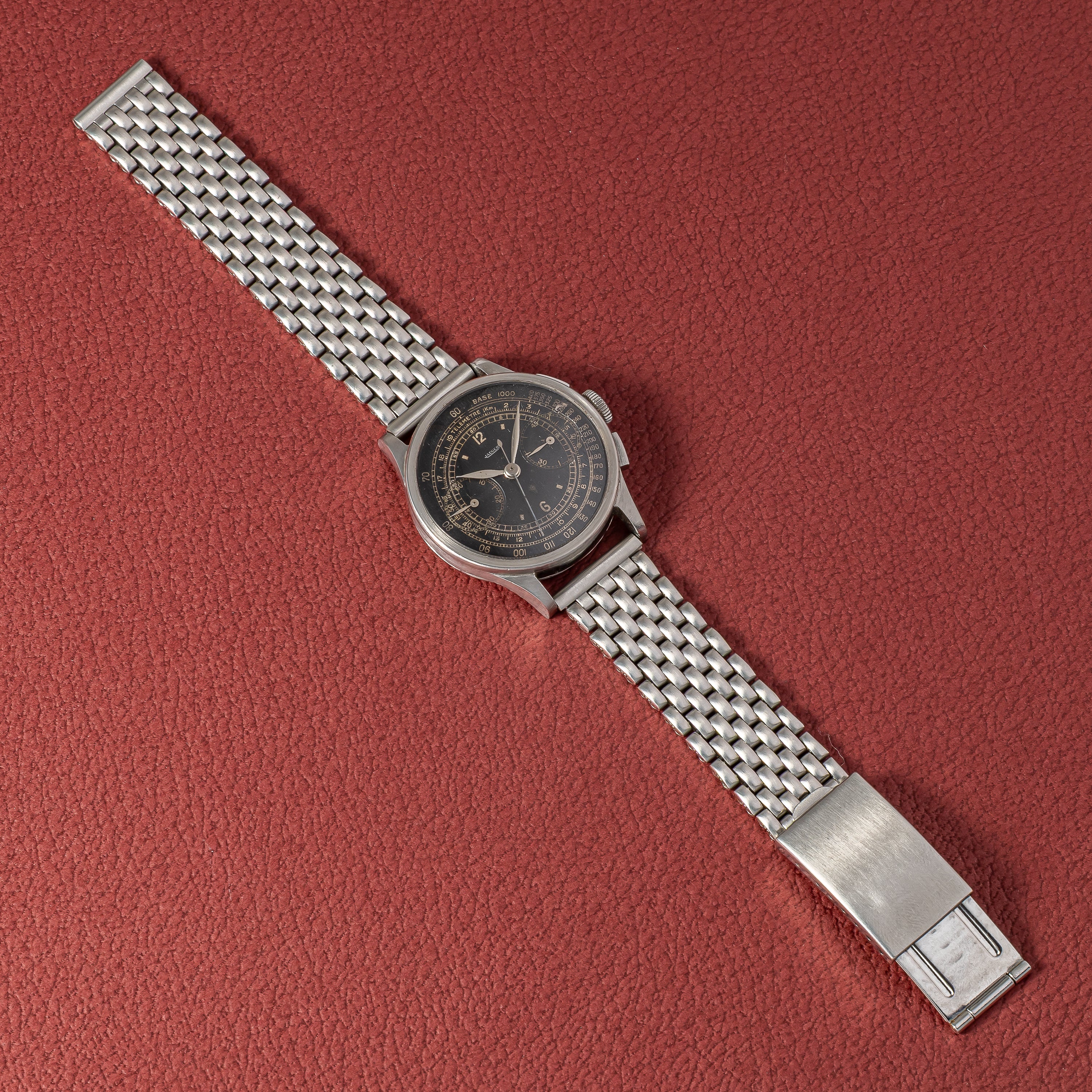 ジャガー カラトラバケース クロノグラフ 1940年代製 ユニバーサル Cal.285 手巻き オリジナルブラックダイヤル