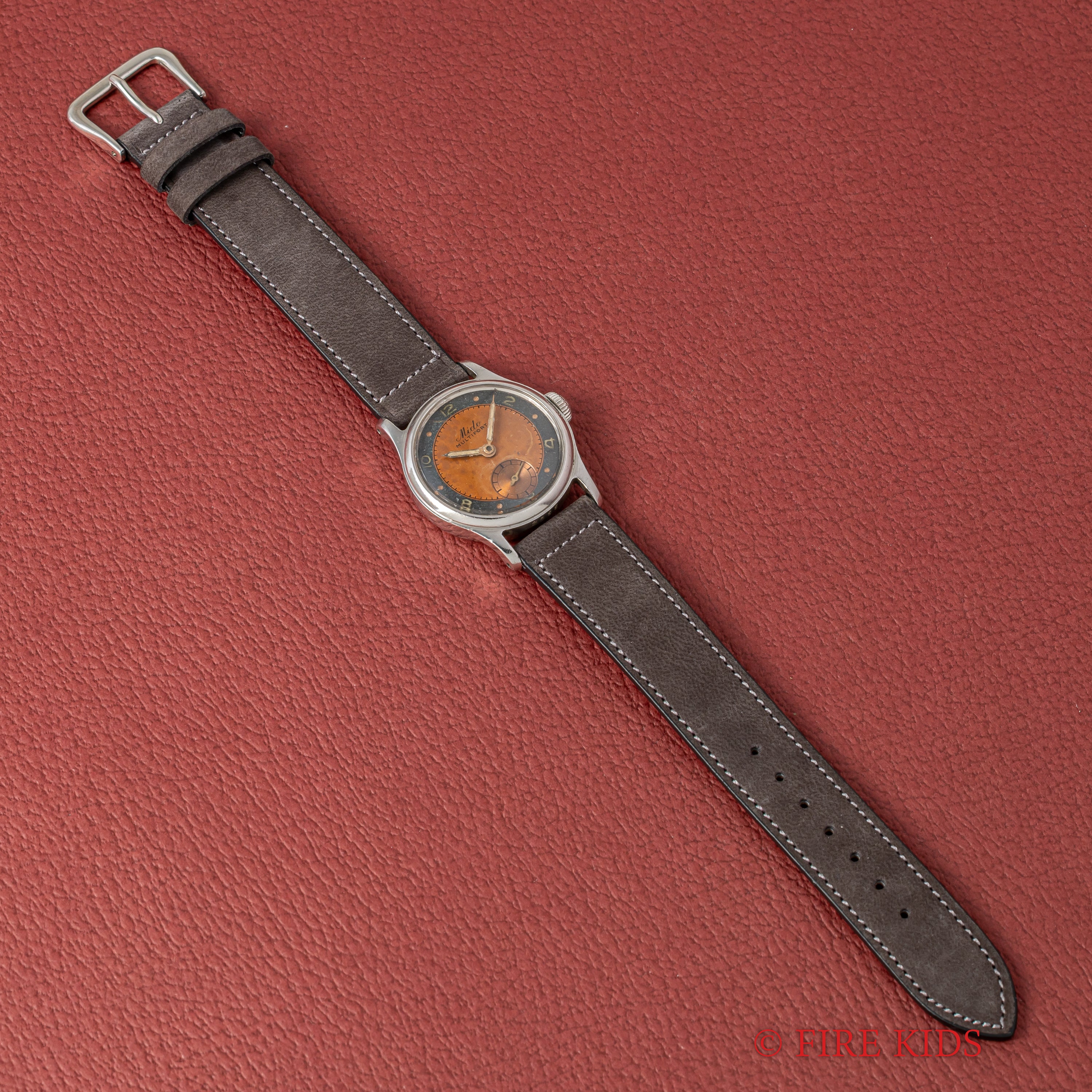 ミドー マルチフォート1940年代製 ブルズアイダイヤル スモールセコンド手巻