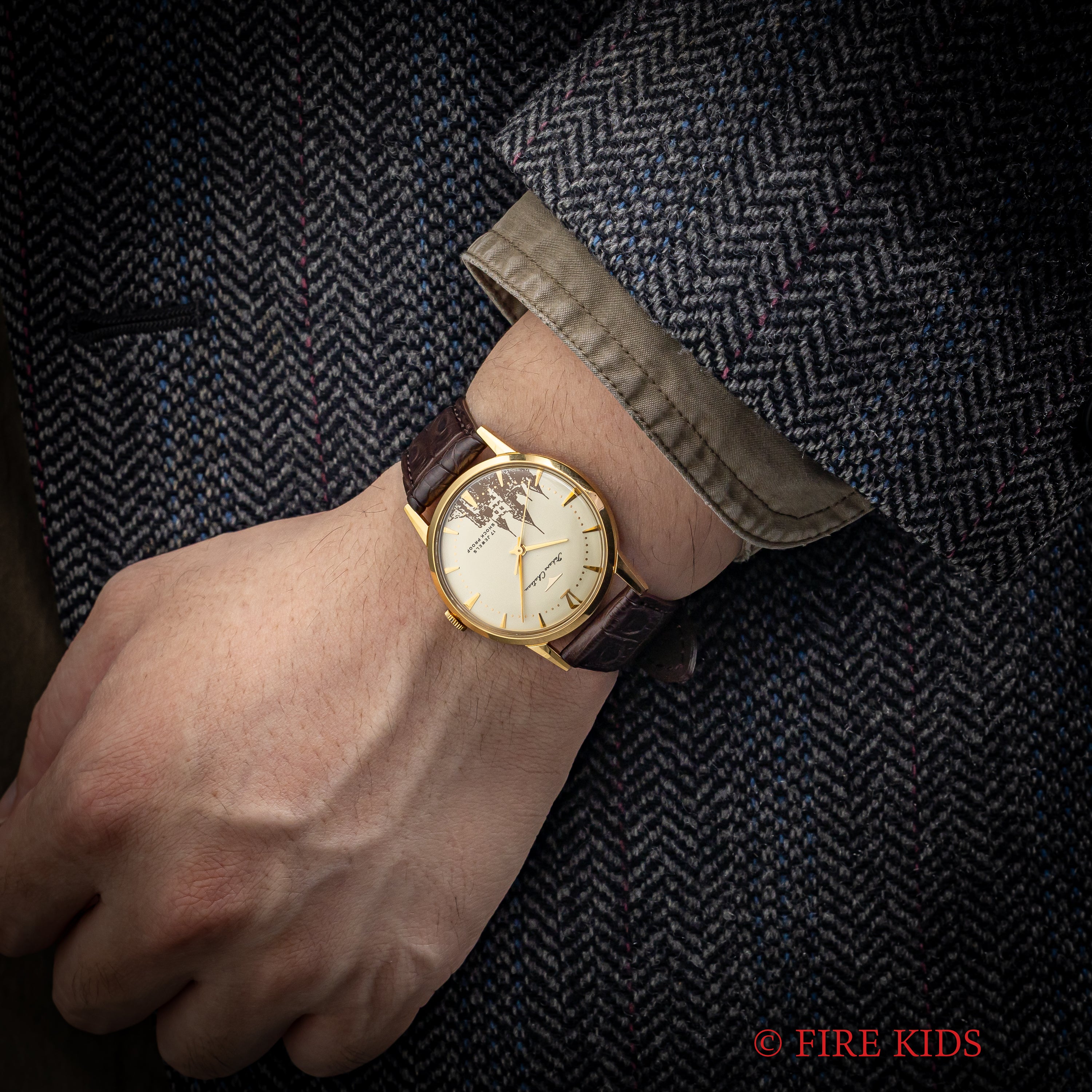 タカノ シャトー 手巻き お城文字盤 1998年製 復刻 1960本限定