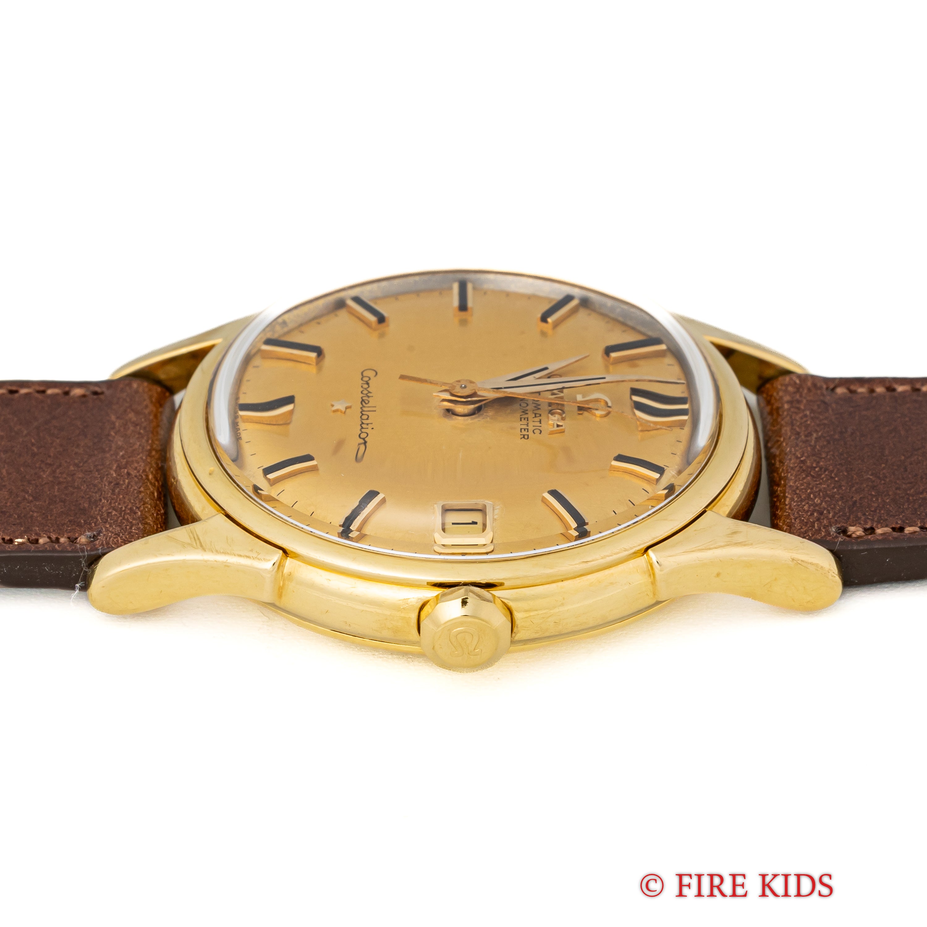 オメガ 18金無垢コンステレーション 1961年製 クロノメーター自動巻き Cal.561 オニキスインデックス