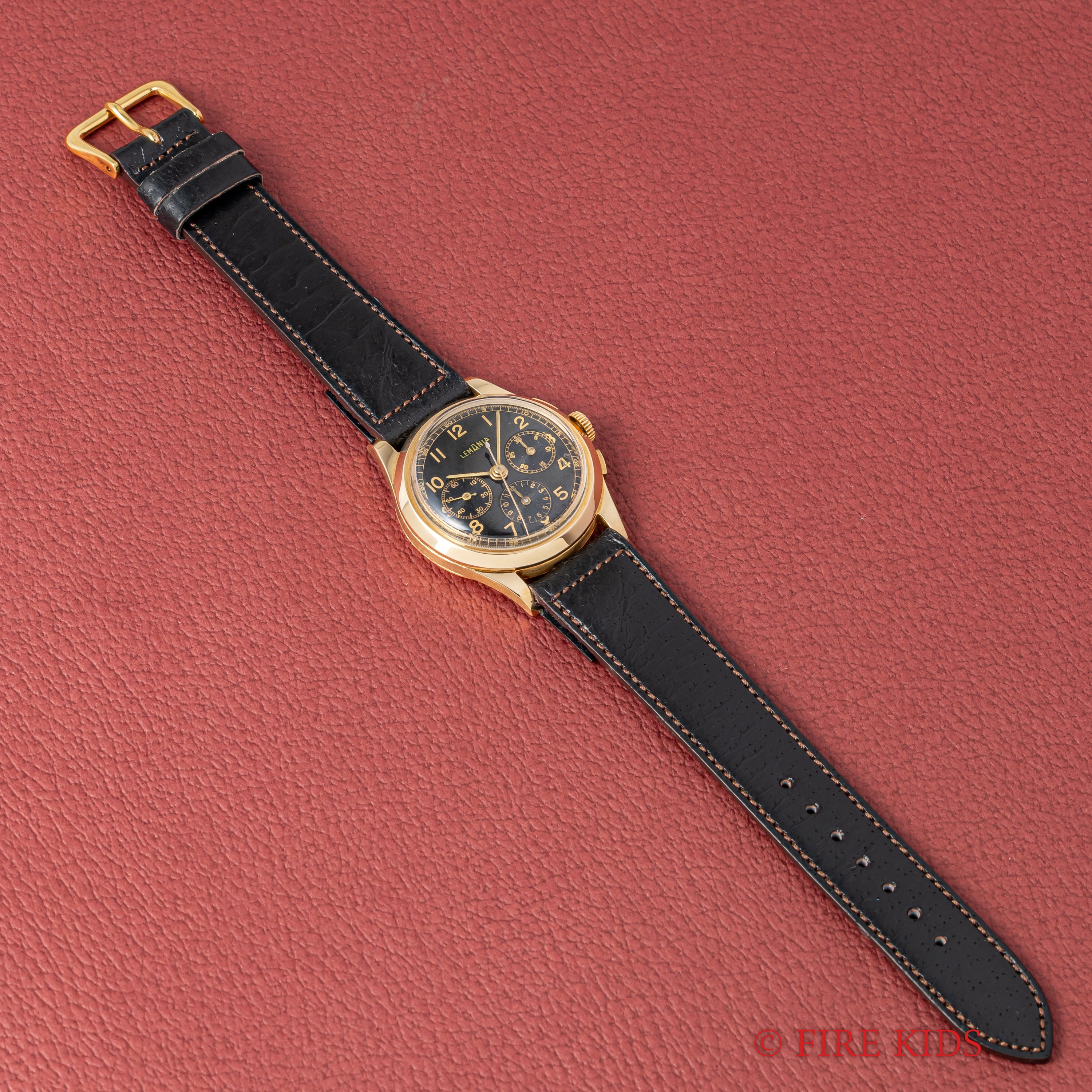 レマニア 18金無垢3レジスタークロノグラフ 1940年代製 Cal.27CHRO C12 ブラックミラーダイヤル