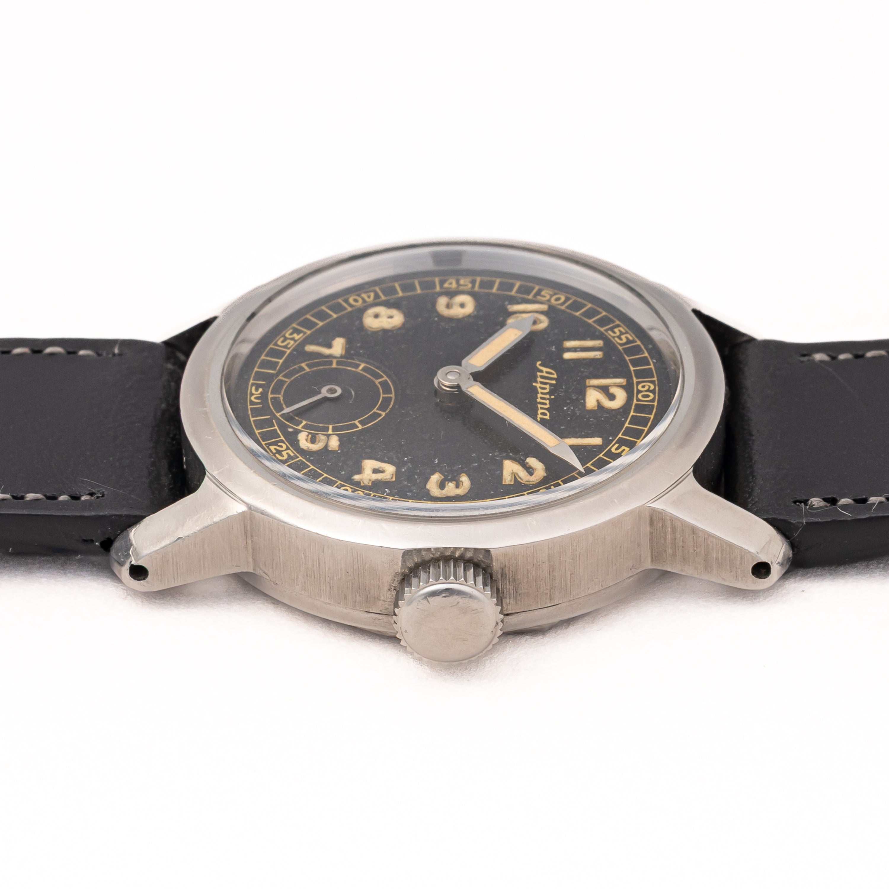 アルピナ FBケース ブラックアラビアダイヤル 1940年代製 Cal. 586 スモールセコンド