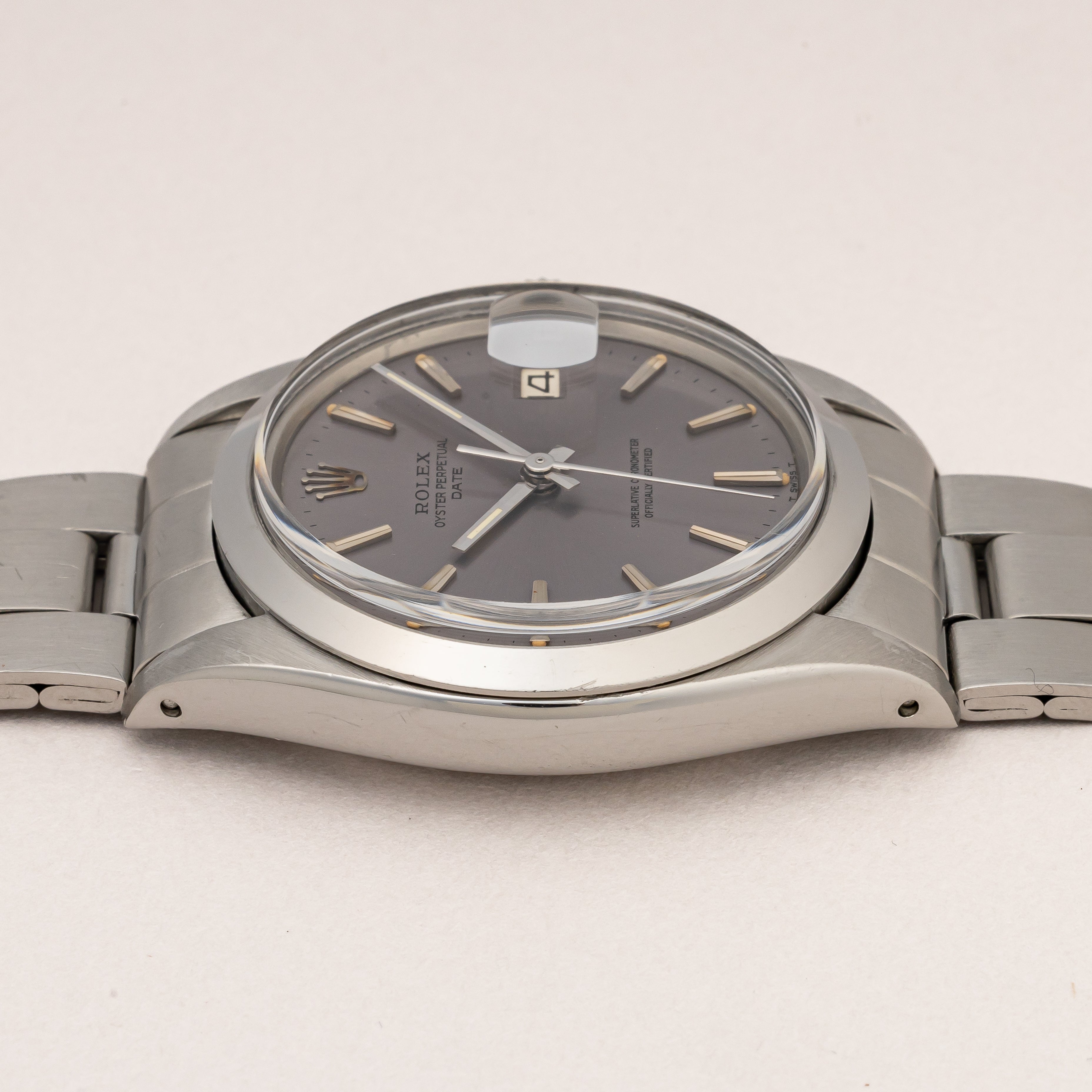 ロレックス オイスターパーペチュアルデイト 1967年製 Ref.1500 パープルダイヤル