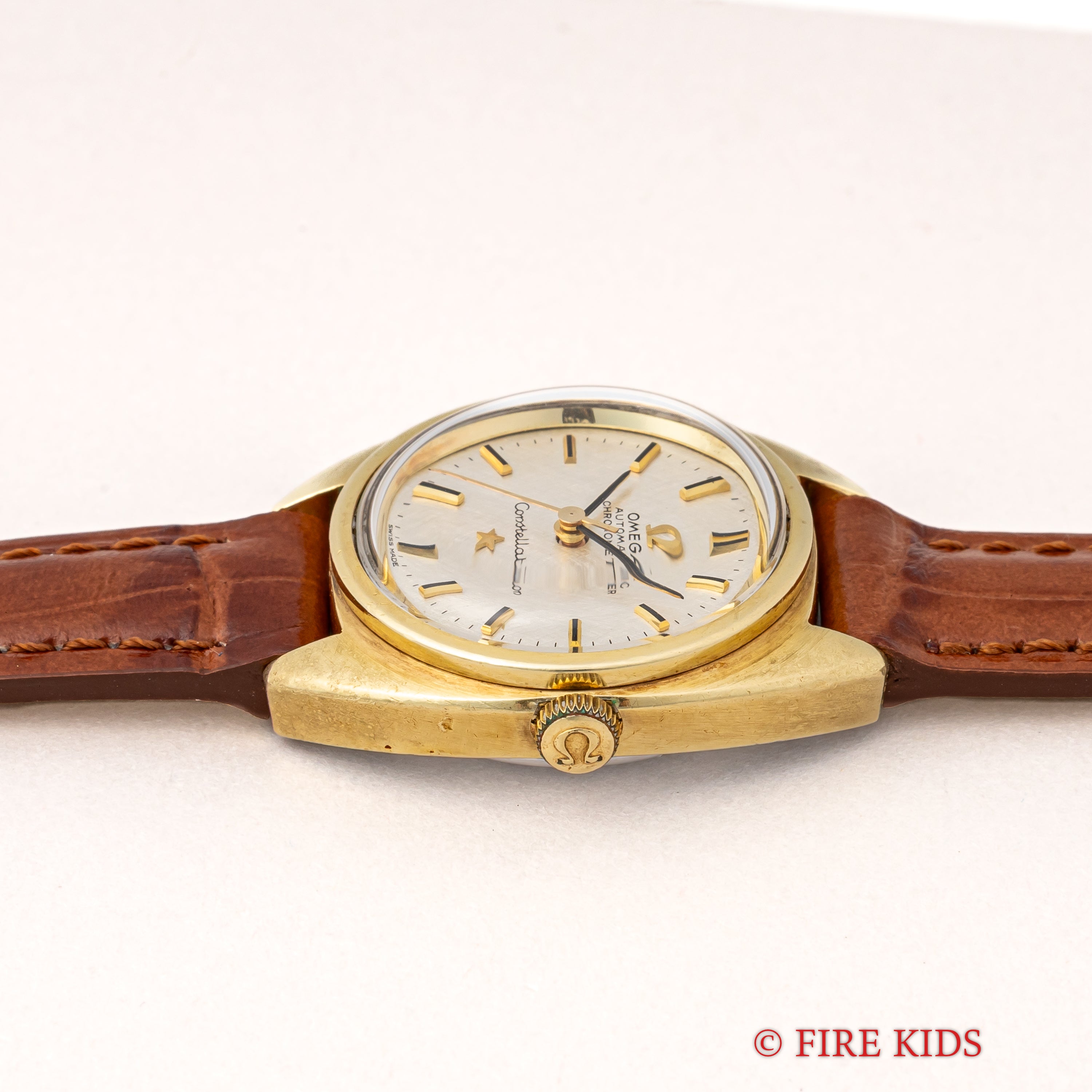 オメガ コンステレーション レディース 金張りステンバック 1968年製 自動巻 Ref.567.001