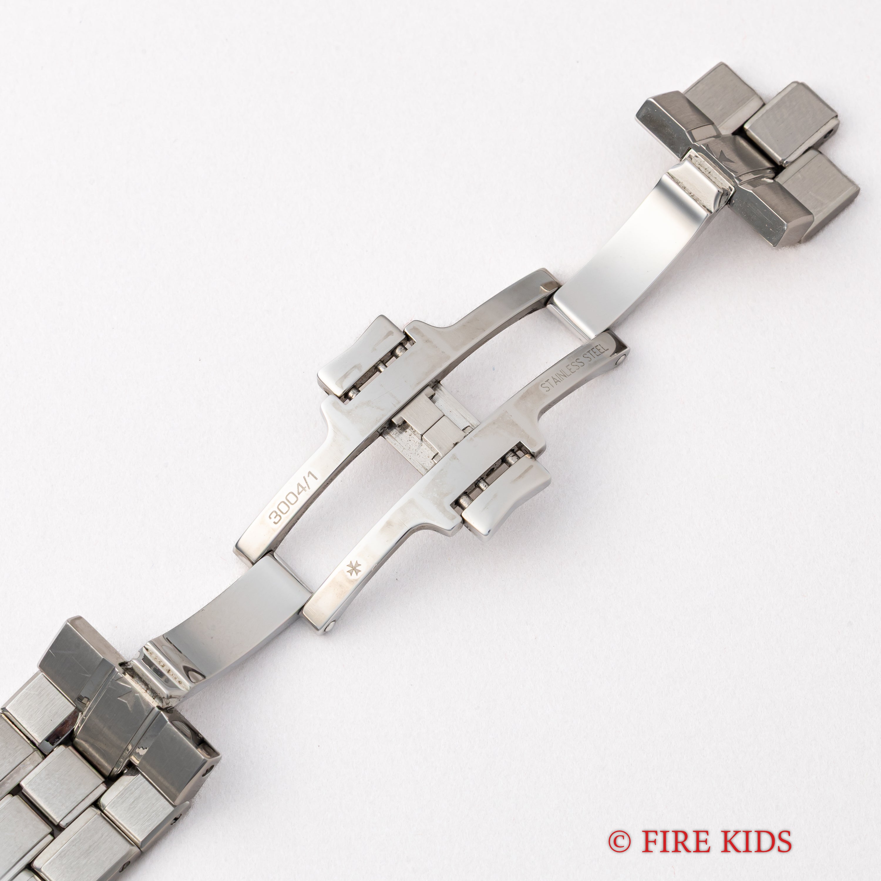 ヴァシュロン・コンスタンタン オーヴァーシーズ 37mm 1999年製 箱、クロノメーター証明書、修理明細付き