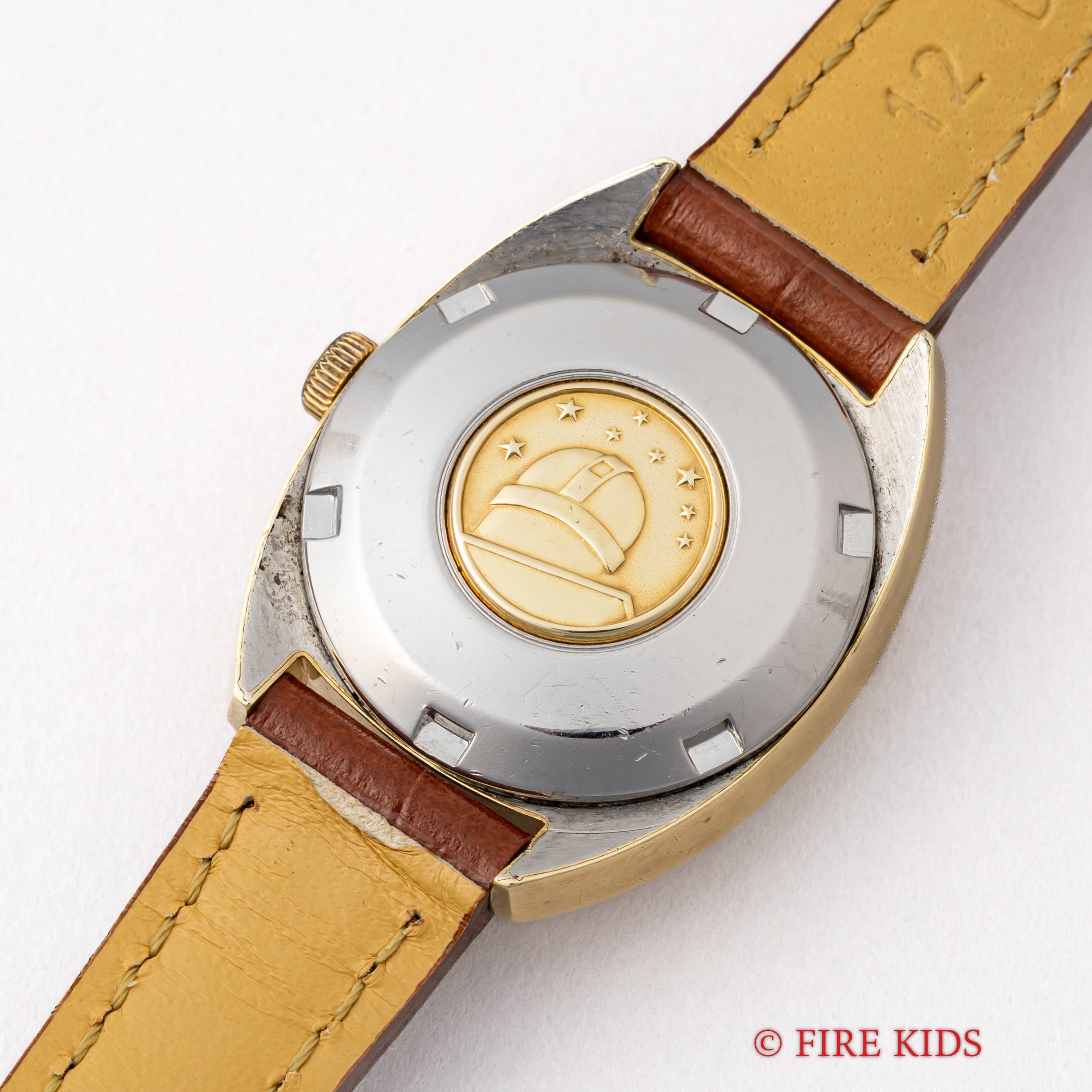 オメガ コンステレーション レディース 金張りステンバック 1968年製 自動巻 Ref.567.001