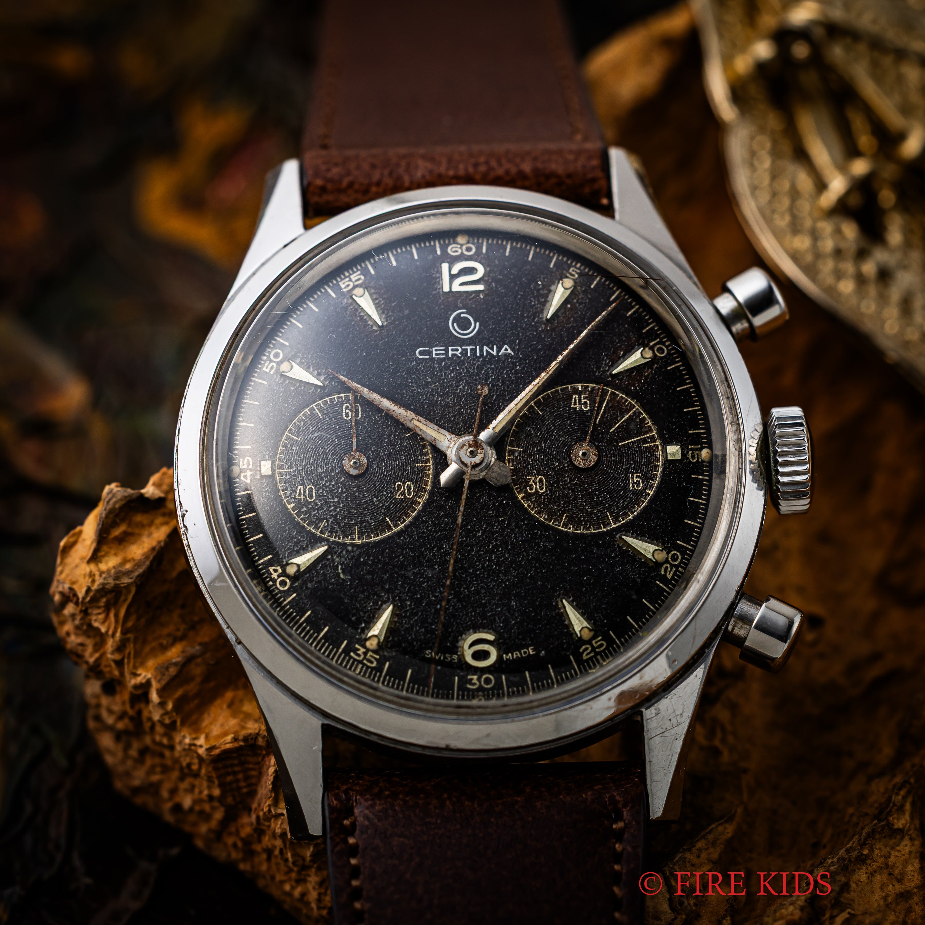 セルティナ 2レジスタークロノグラフ 1950年代製 エクセルシオパークCal.4 ブラックギルドダイヤル