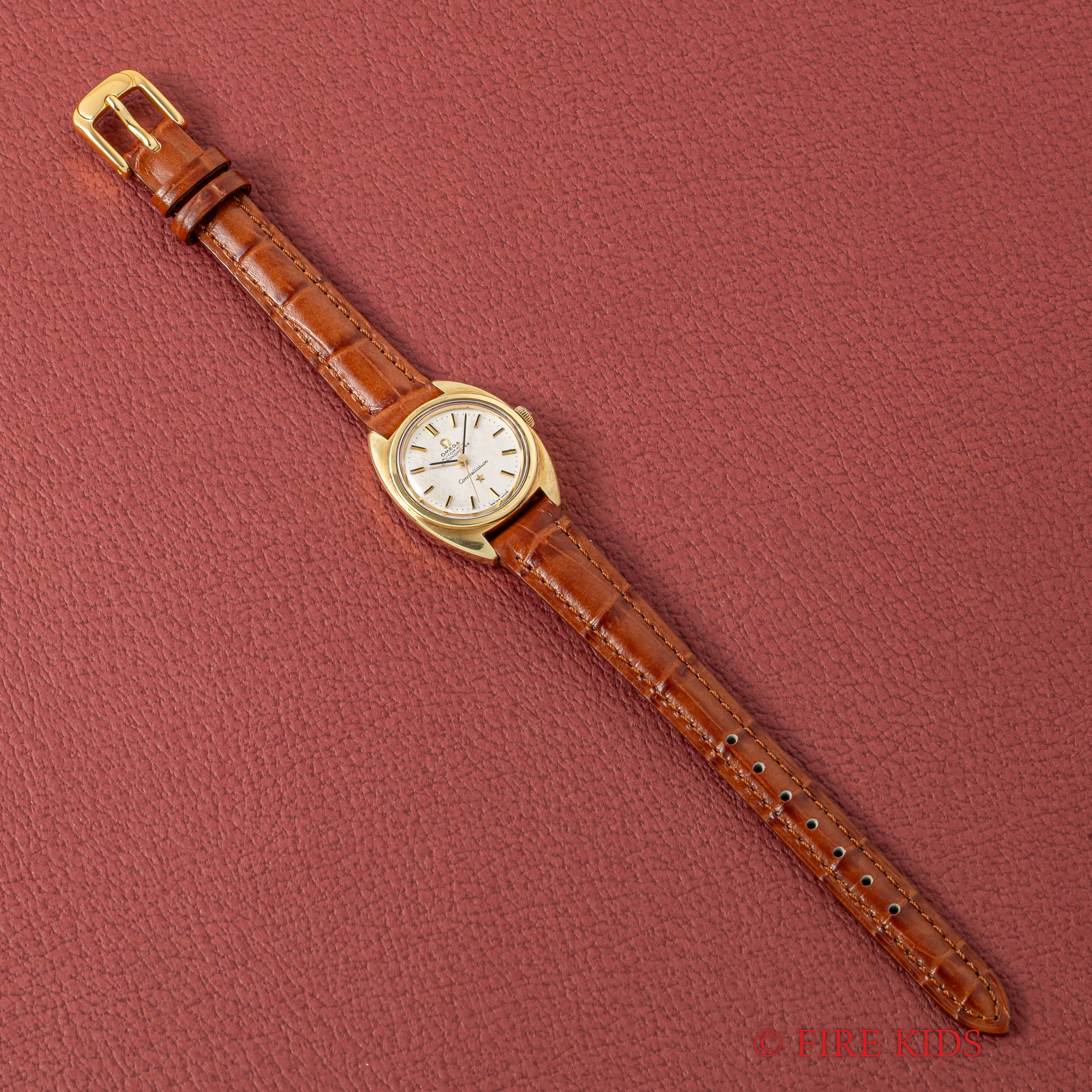 オメガ コンステレーション レディース 金張りステンバック 1968年製 自動巻 Ref.567.001