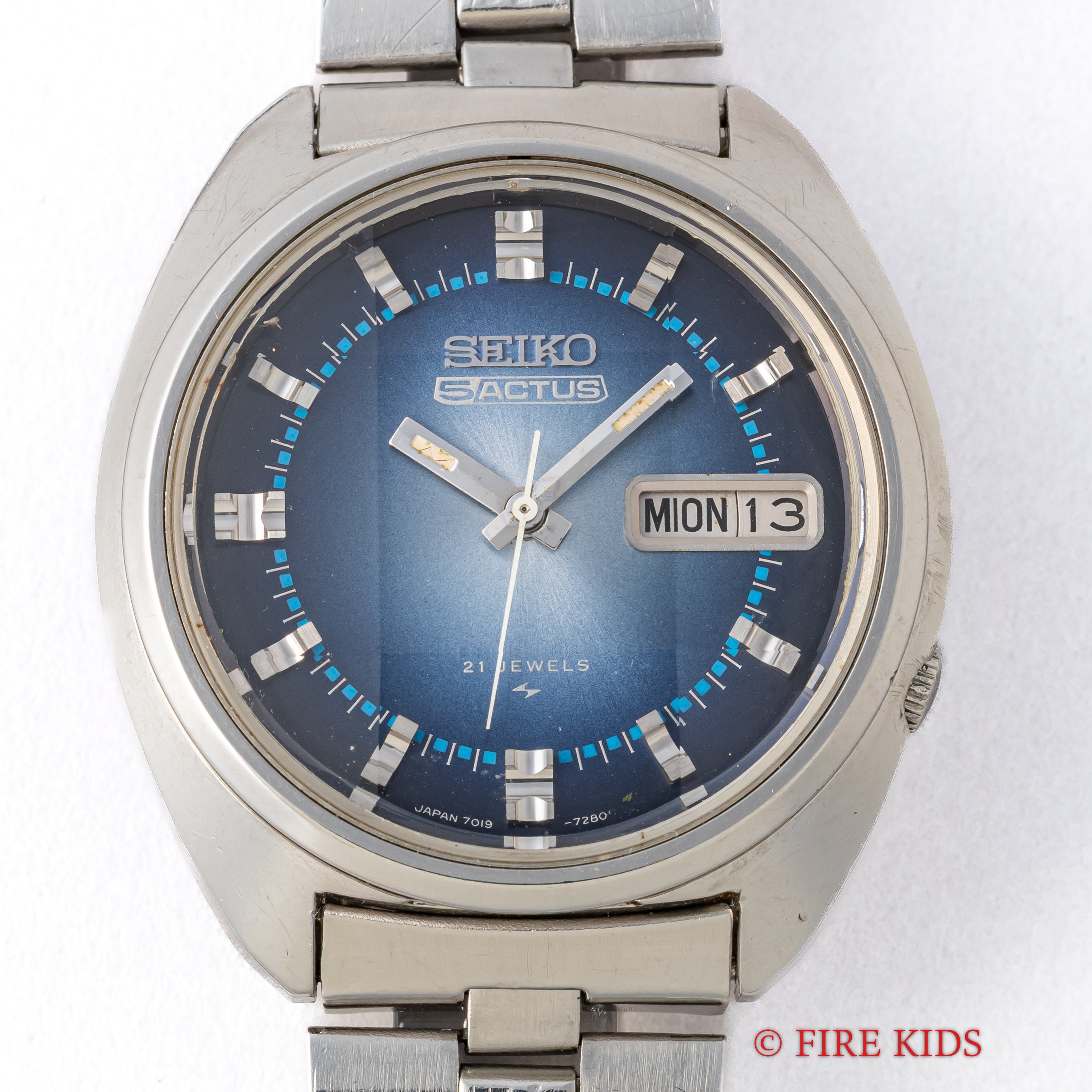 セイコー 5アクタス Ref.7019-7210 純正ブレス付き 1973年製 カットガラス グラデーションダイヤル 自動巻き