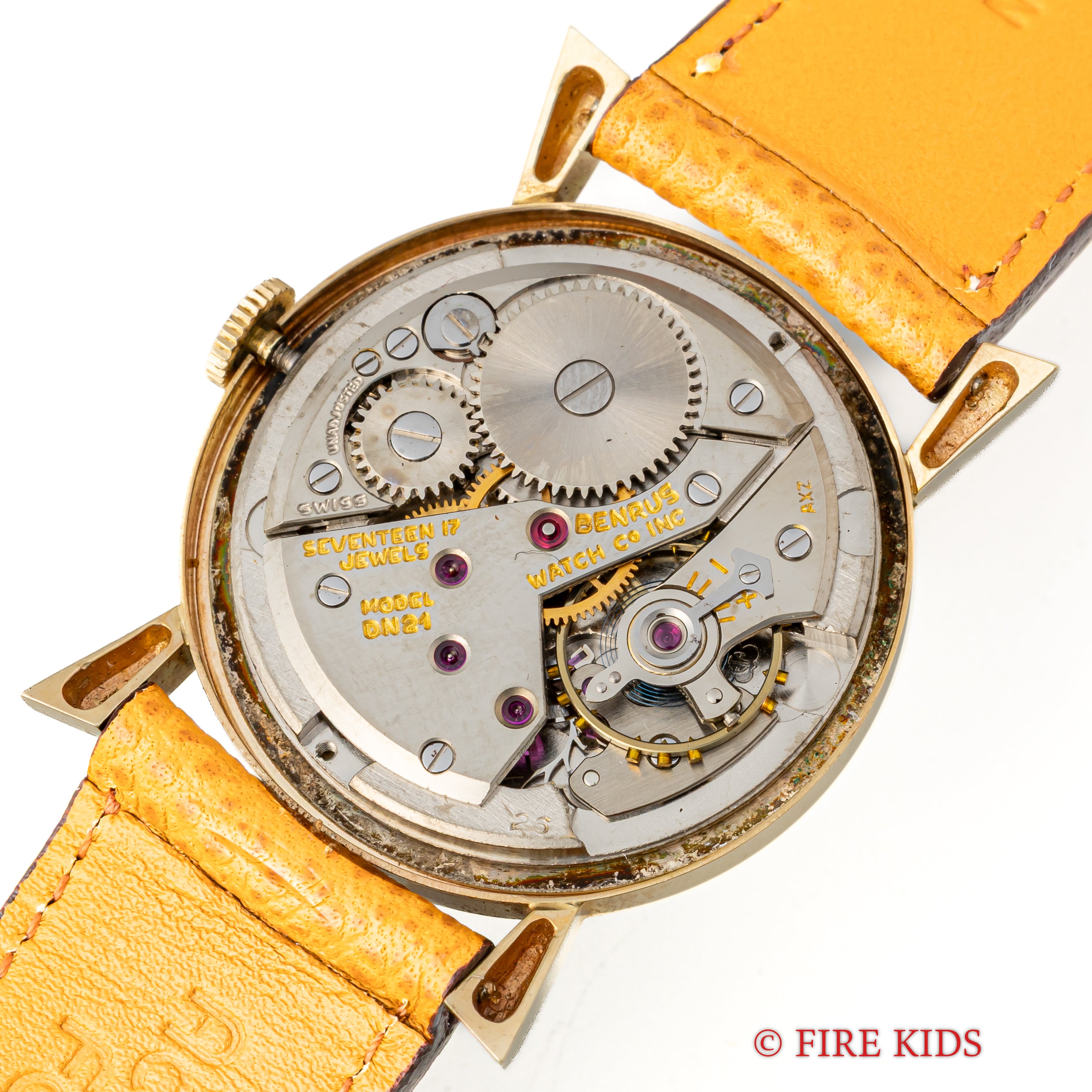 ベンラス 14金無垢ユニークラグケース 1950年代製 スモールセコンド手巻 Cal.DN21 アメリカンウオッチ