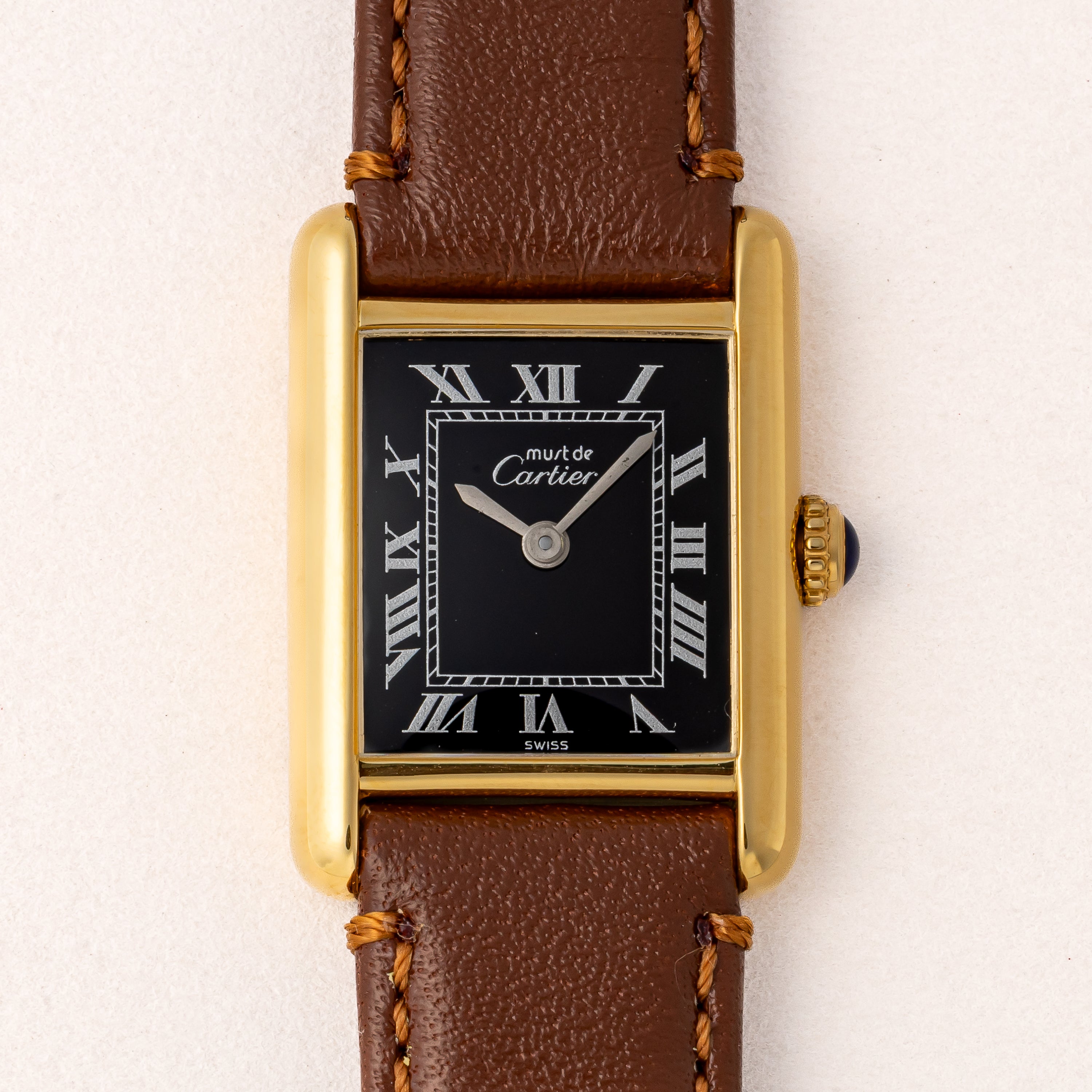 カルティエ マストタンク 1980年代製 SMサイズ ブラックローマンダイヤル 純正尾錠付き