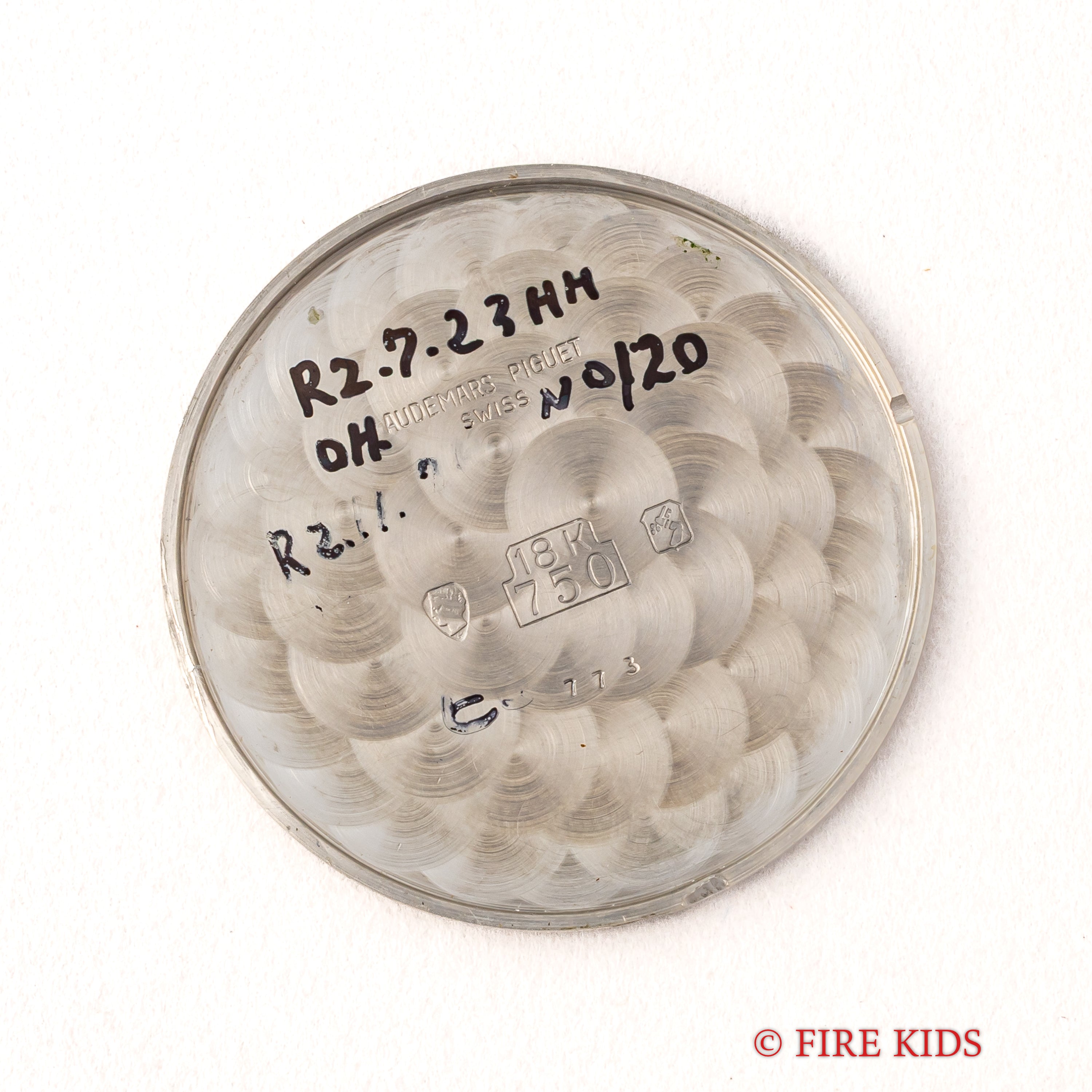 オーデマ・ピゲ 18金無垢ホワイトゴールドケース エクストラフラット 1990年代製 手巻 Cal.2080