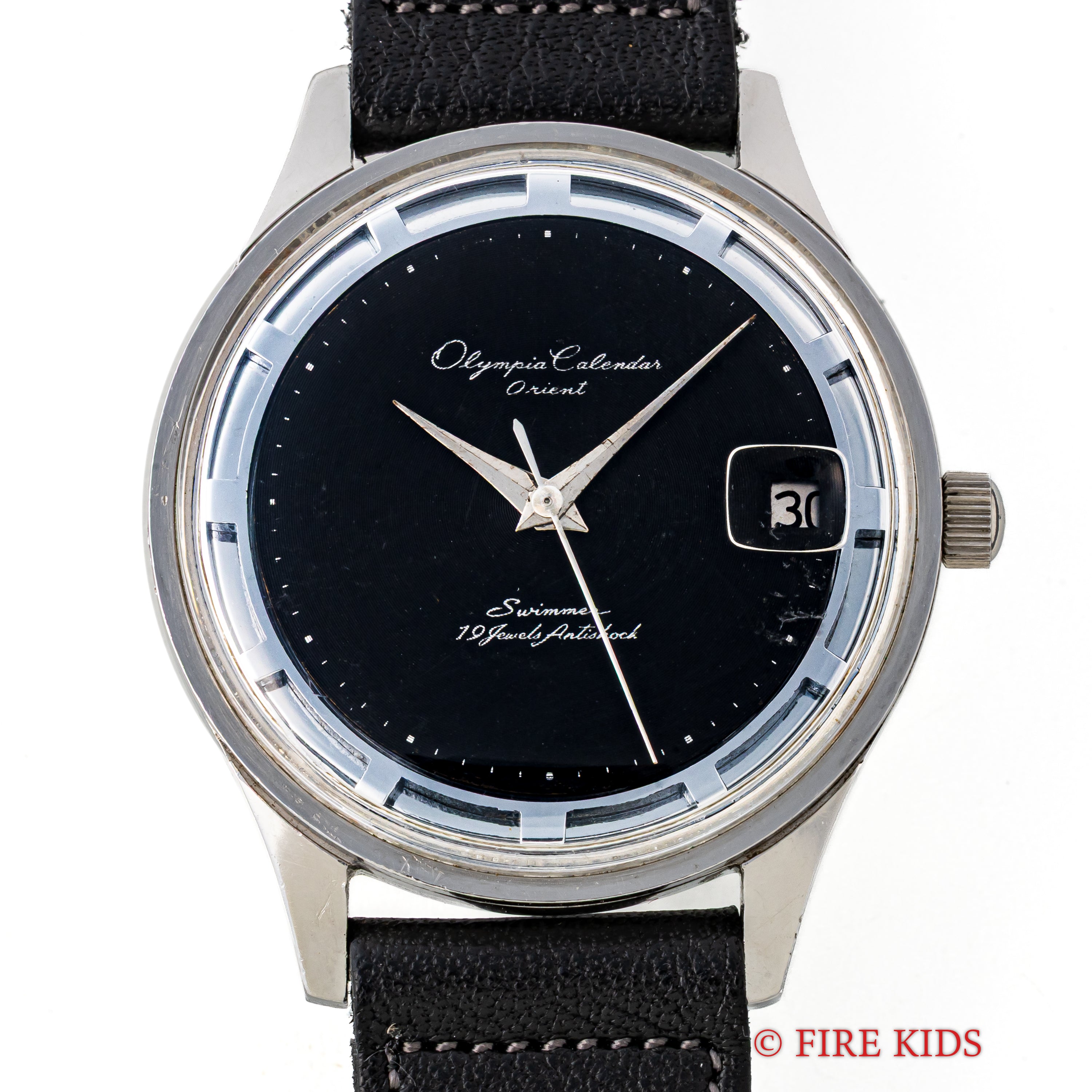 オリエント オリンピアカレンダー ブラックダイヤル 1960年代製 純正尾錠