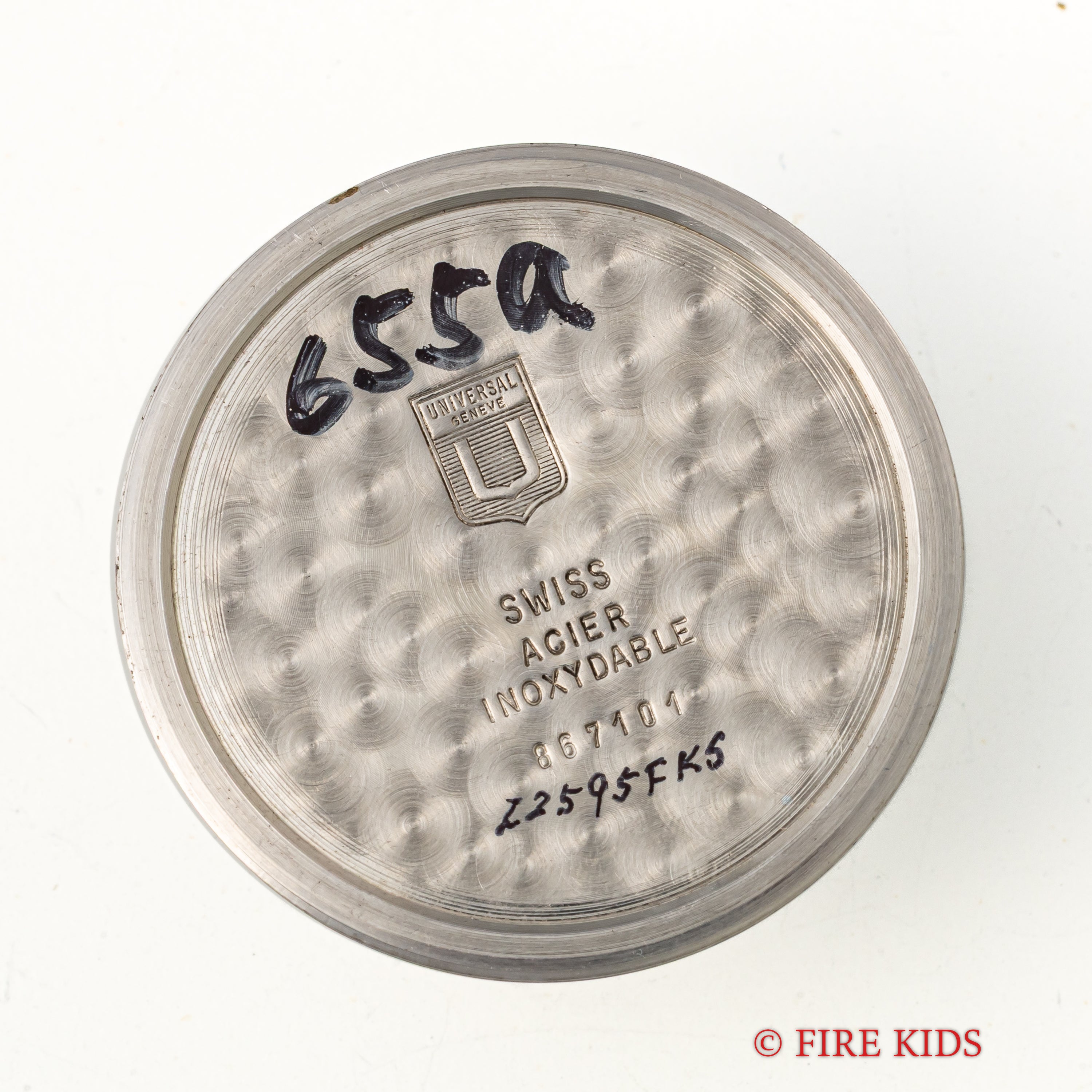 ユニバーサルジュネーブ ホワイトシャドウデイト 自動巻き Ref.867101/20 1970年代製 純正尾錠付き