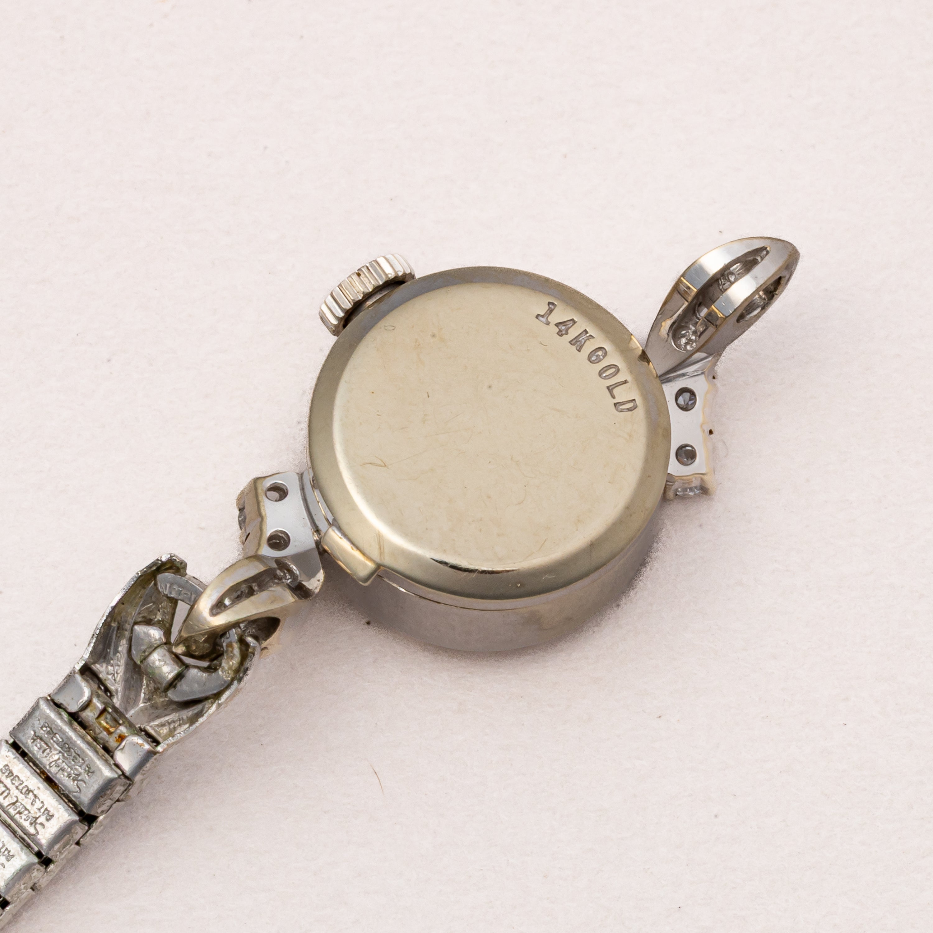 オメガ 14金無垢ホワイトゴールドレディース 1969年製 南京タイプ 手巻き ダイヤ